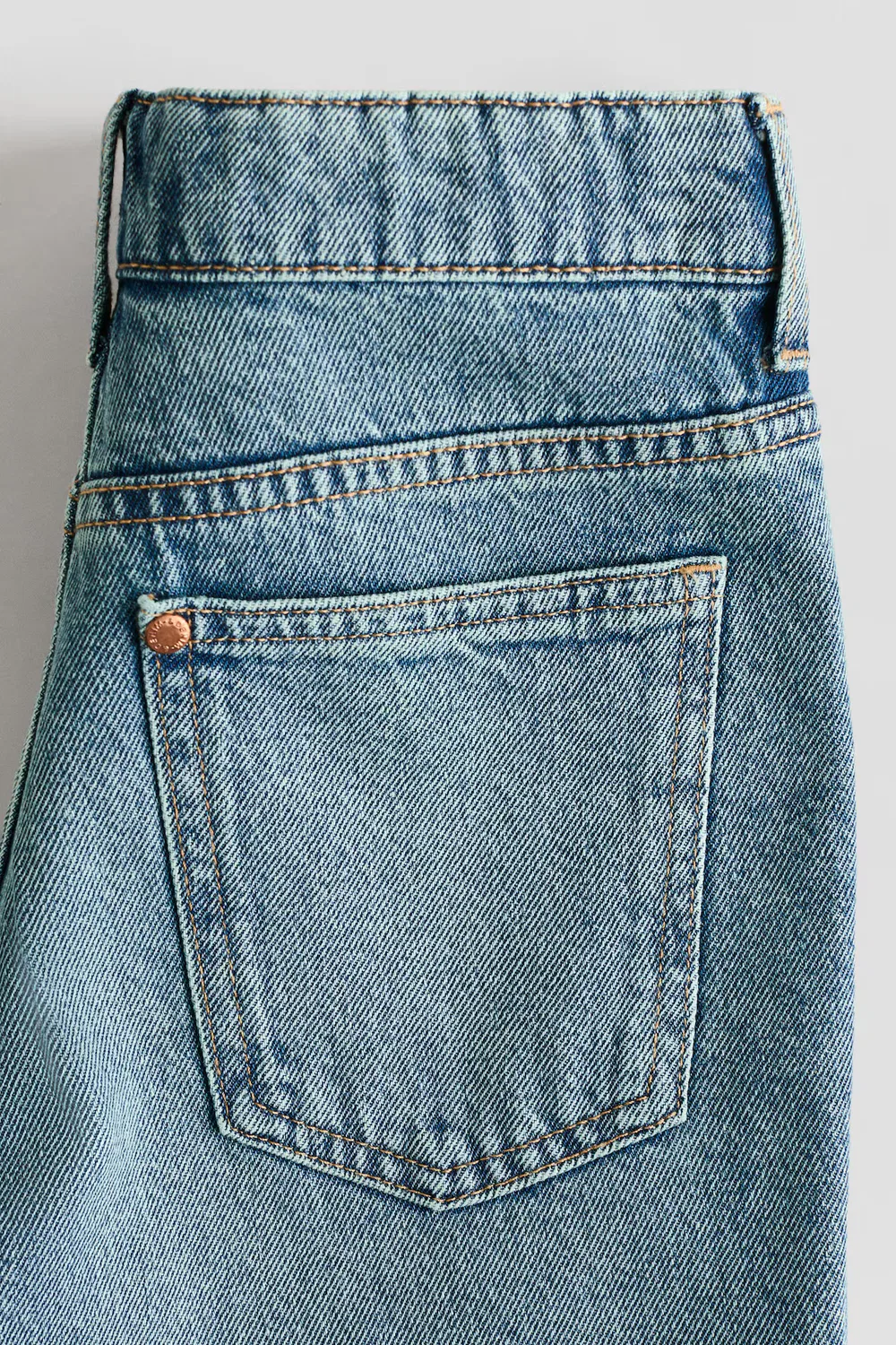 картинка Свободные джинсы-клеш H&M, Denimblau от магазина Одежда+