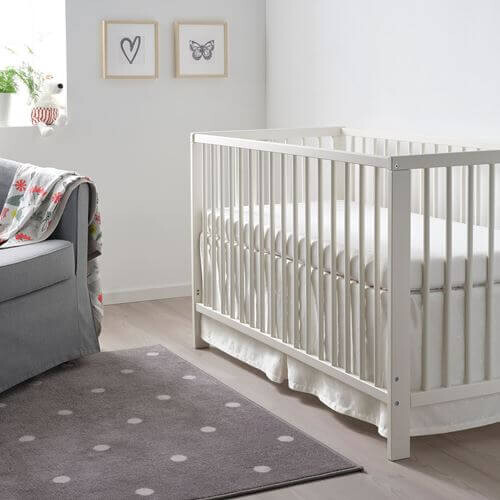 картинка Кроватка детская Ikea Gulliver, 60x120 см, белый от магазина Одежда+