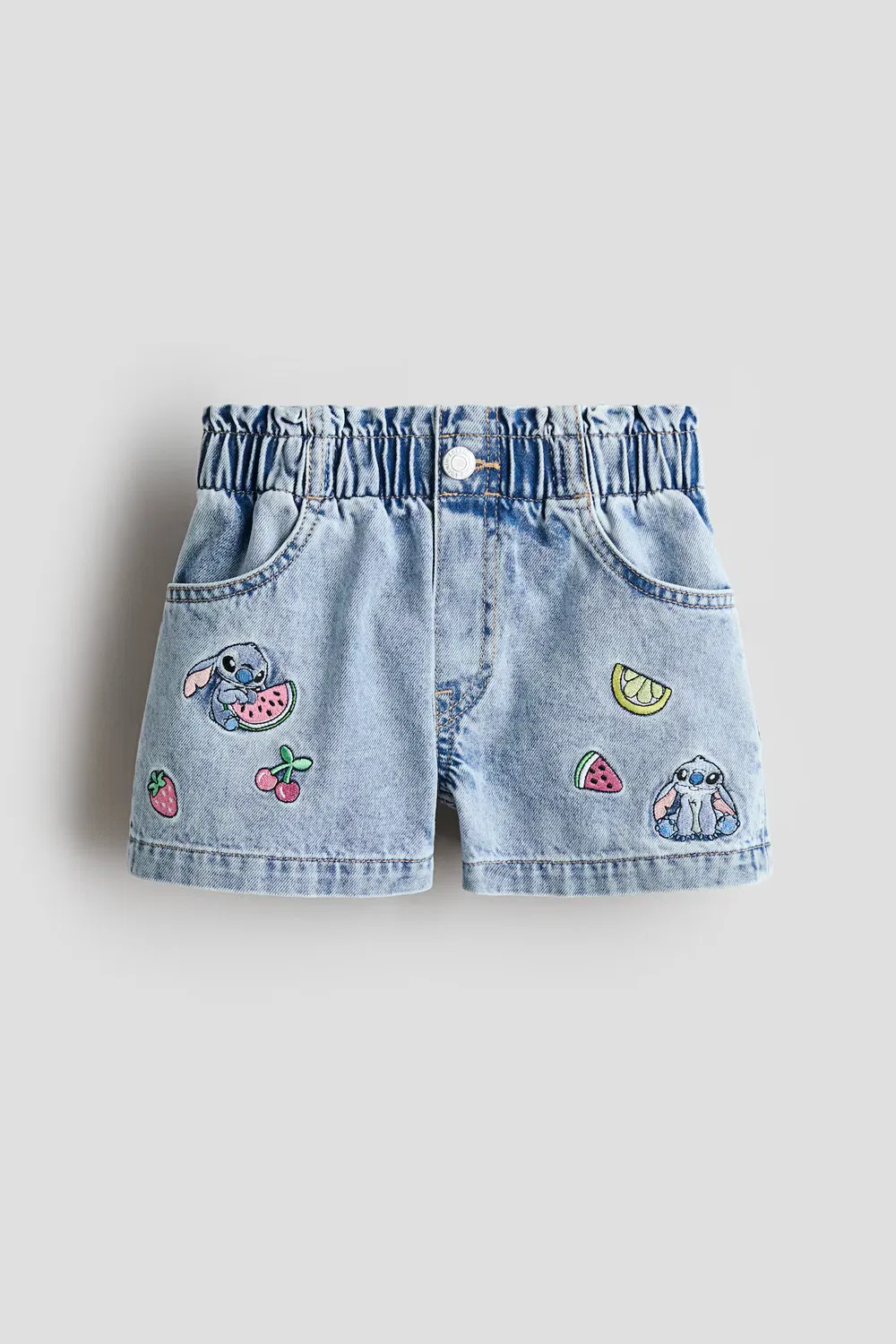 картинка Свободные джинсовые шорты H&M, Helles Denimblau/Lilo & Stitch от магазина Одежда+