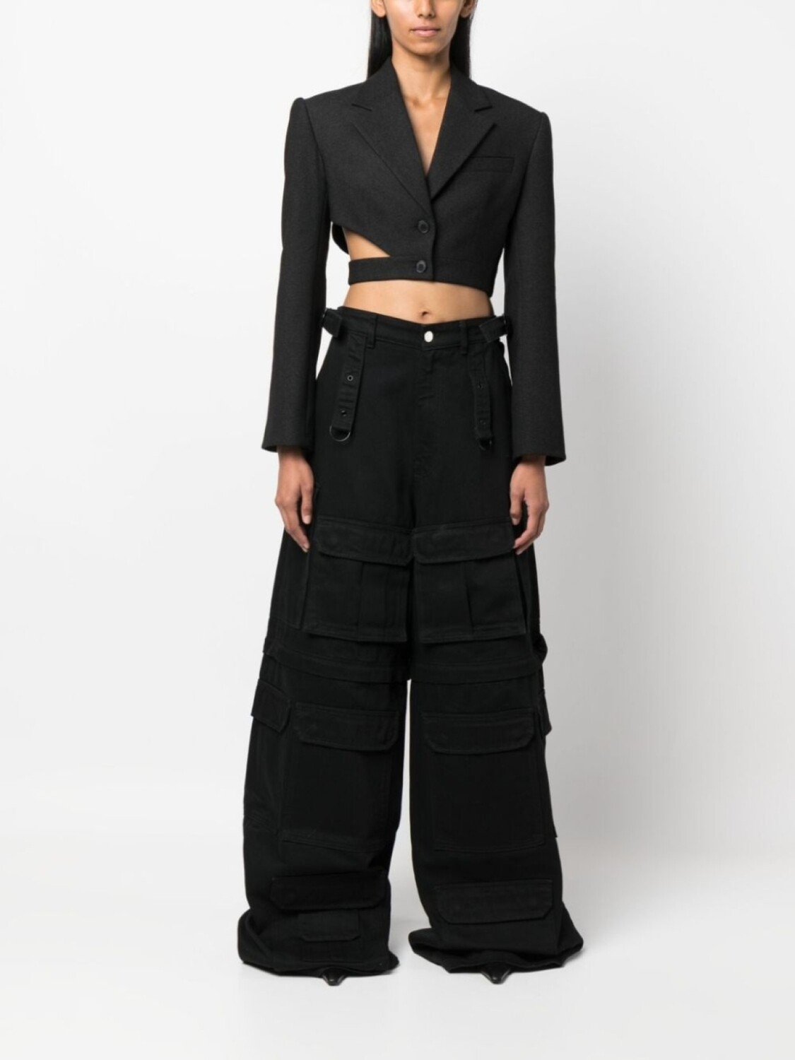 картинка Джинсы карго со съемной деталью VETEMENTS, черный от магазина Одежда+