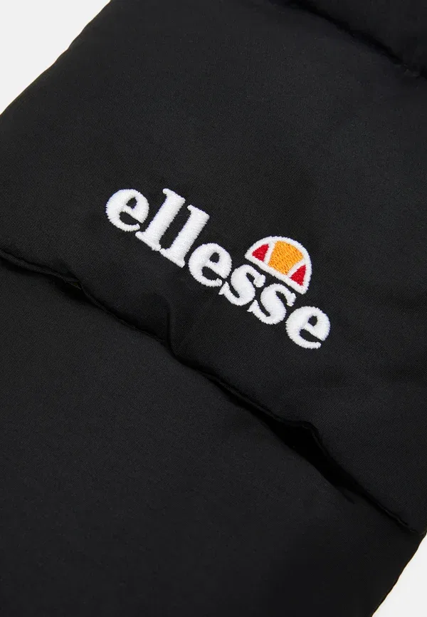 картинка Шарф-снуд Dalia puffer scarf Ellesse, черный от магазина Одежда+