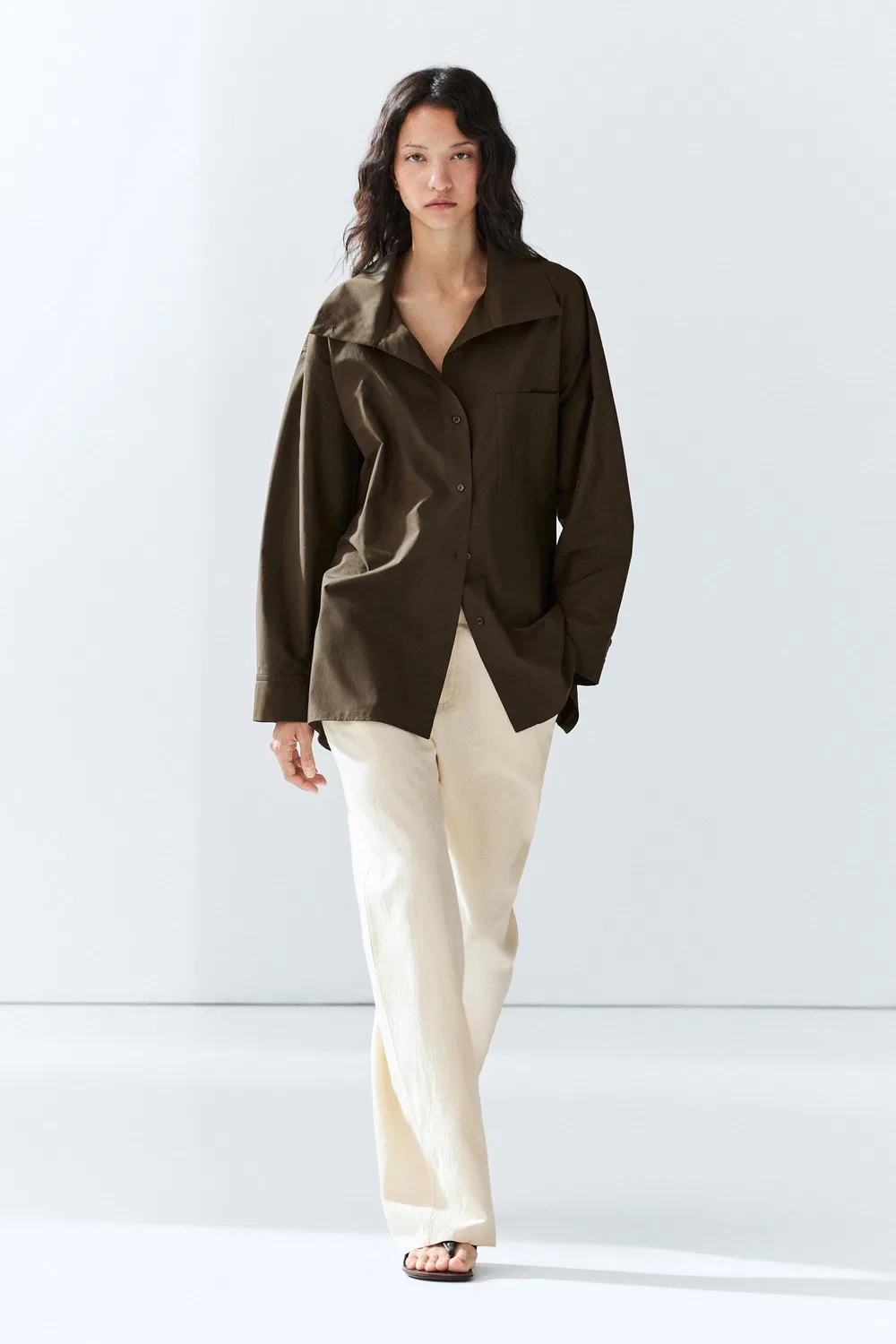 картинка Рубашка-куртка Massimo Dutti High Collar With Buckle Detail, хаки от магазина Одежда+