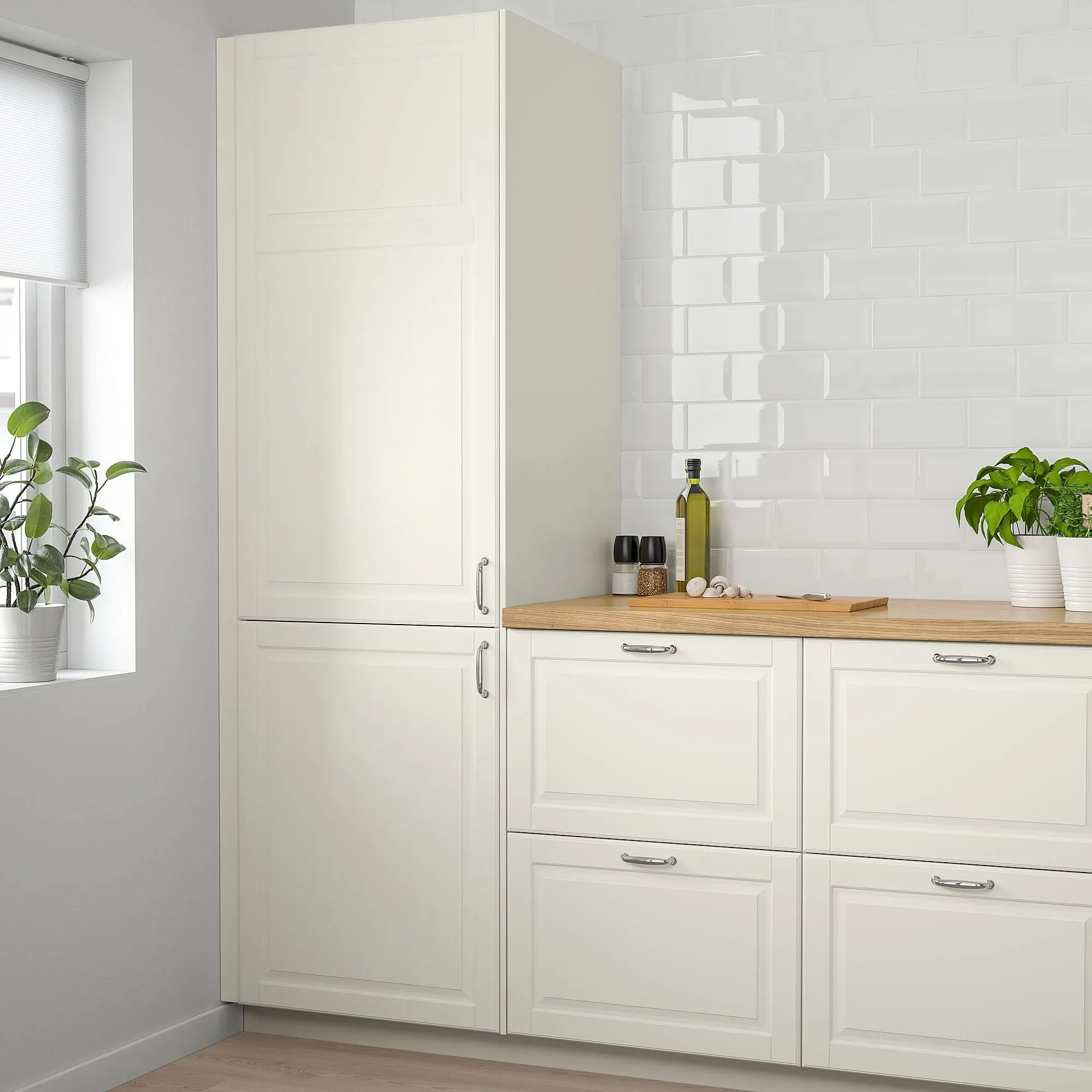 картинка Дверь, кремовый, 60x100 см, BODBYN IKEA от магазина Одежда+