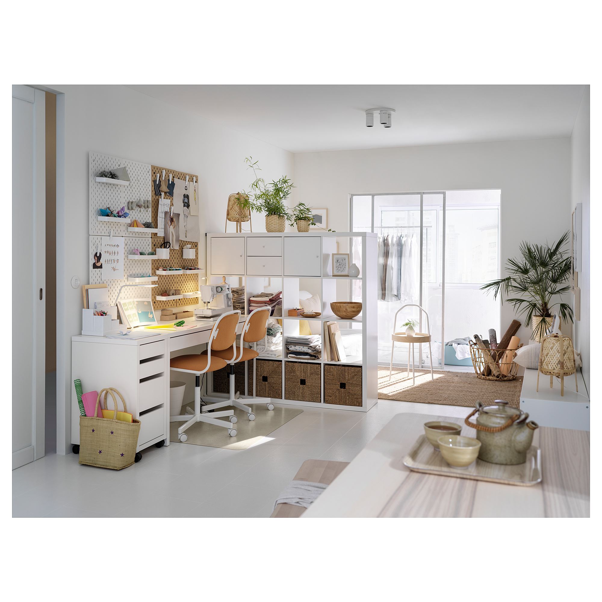 картинка Письменный стол IKEA MICKE, 142x50 см, белый от магазина Одежда+