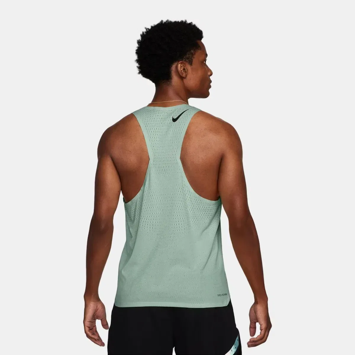 картинка Мужской топ для бега AeroSwift Nike, Verde от магазина Одежда+