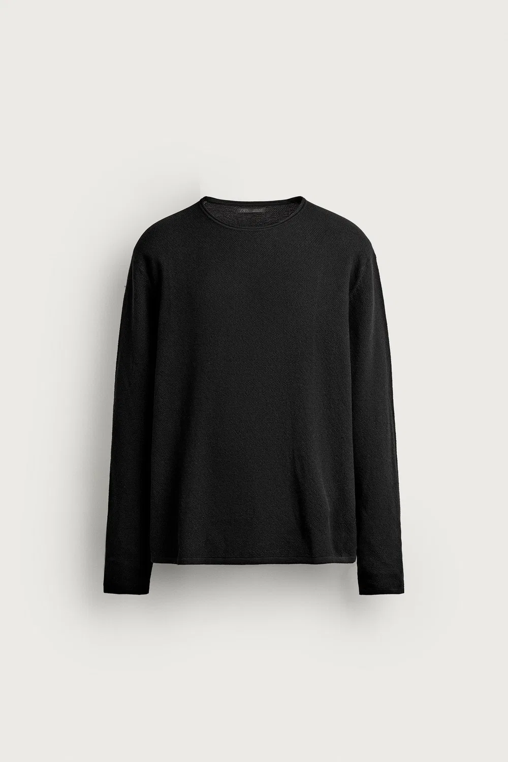 картинка Джемпер Свободный крой, фактурная ткань, эффект потертости. ZARA, Black от магазина Одежда+
