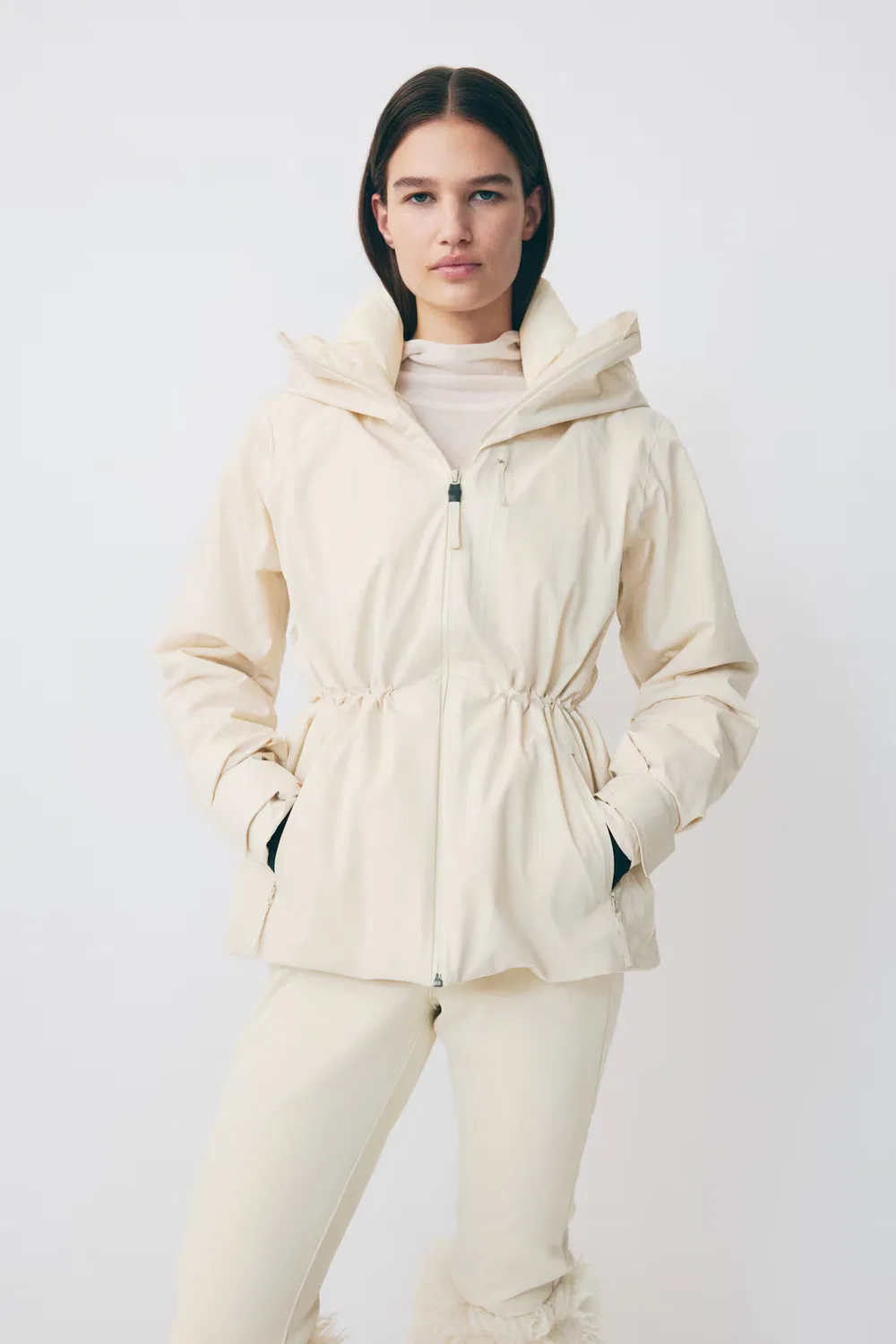 картинка Двухслойная лыжная куртка с технологией Stormmove H&M, Beige от магазина Одежда+