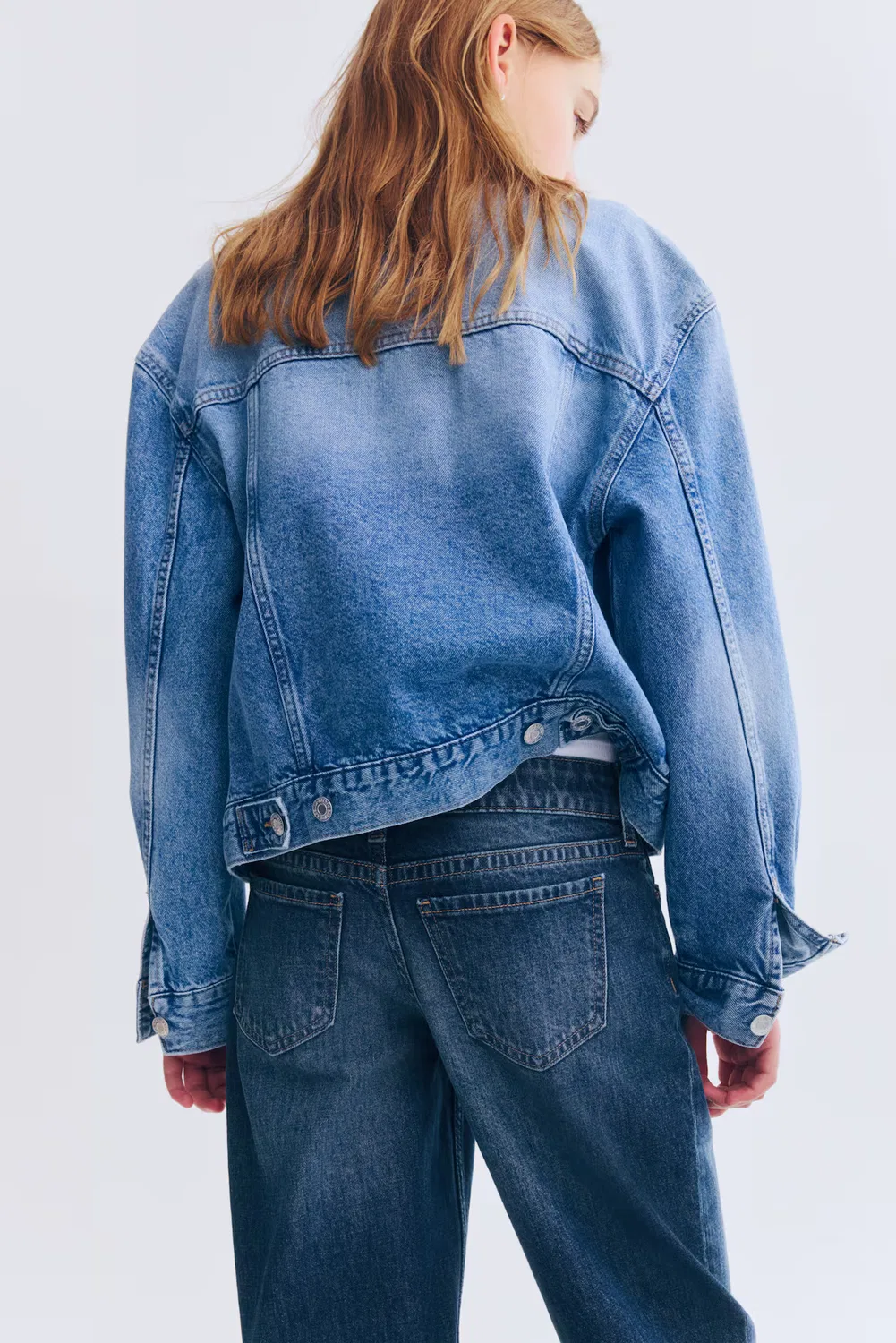 картинка Джинсы прямого кроя H&M, Dunkles Denimblau от магазина Одежда+