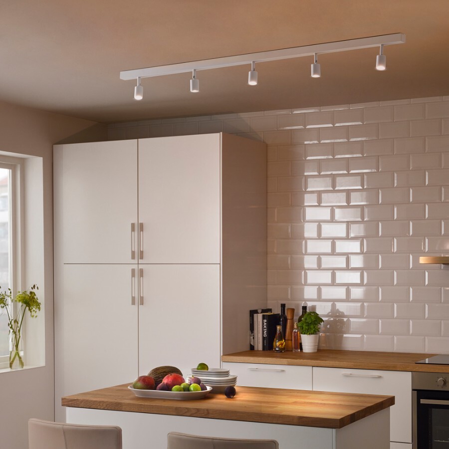 картинка Потолочная шина Ikea Bave, 5-spots, белый от магазина Одежда+