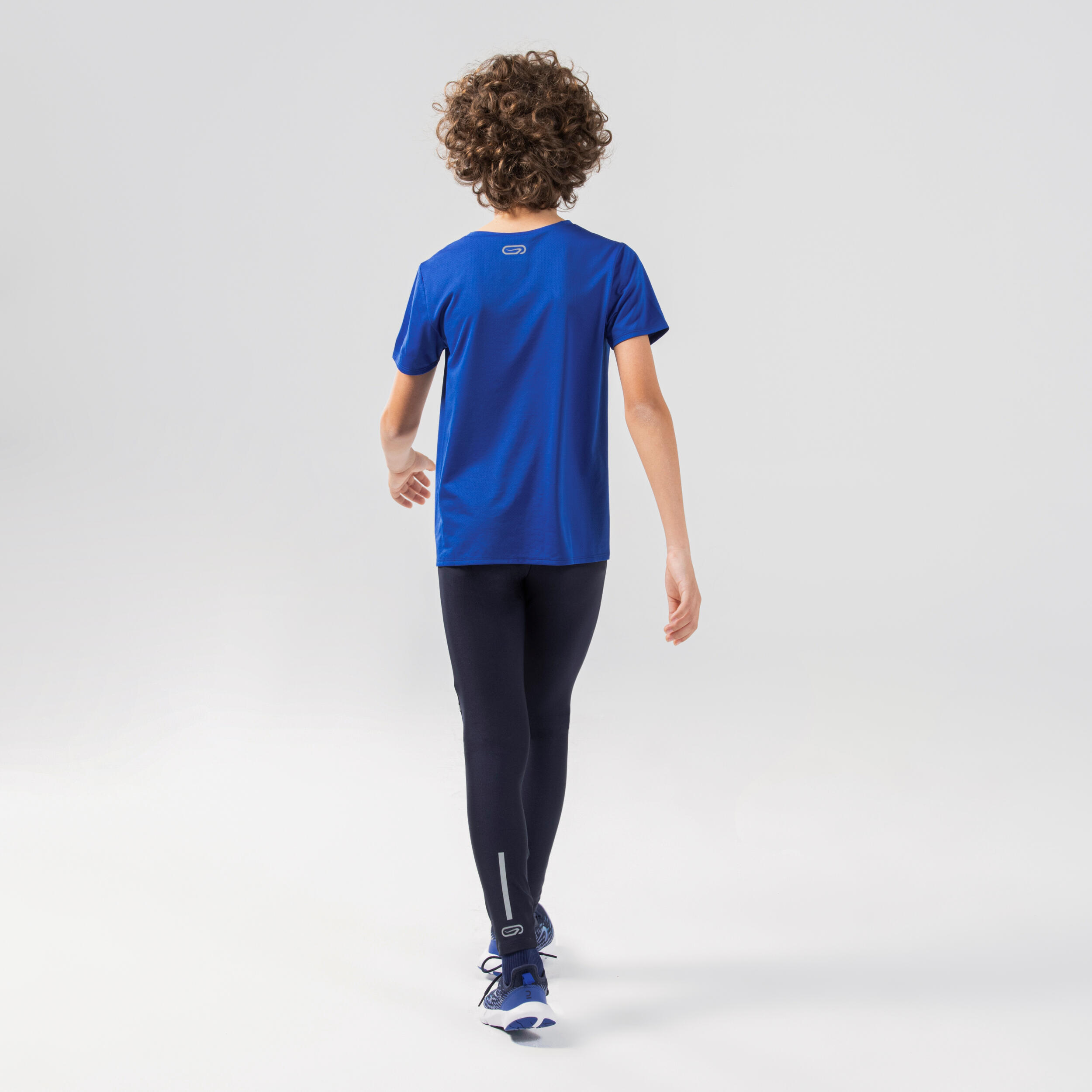 картинка Детская беговая футболка Decathlon унисекс — синяя от магазина Одежда+