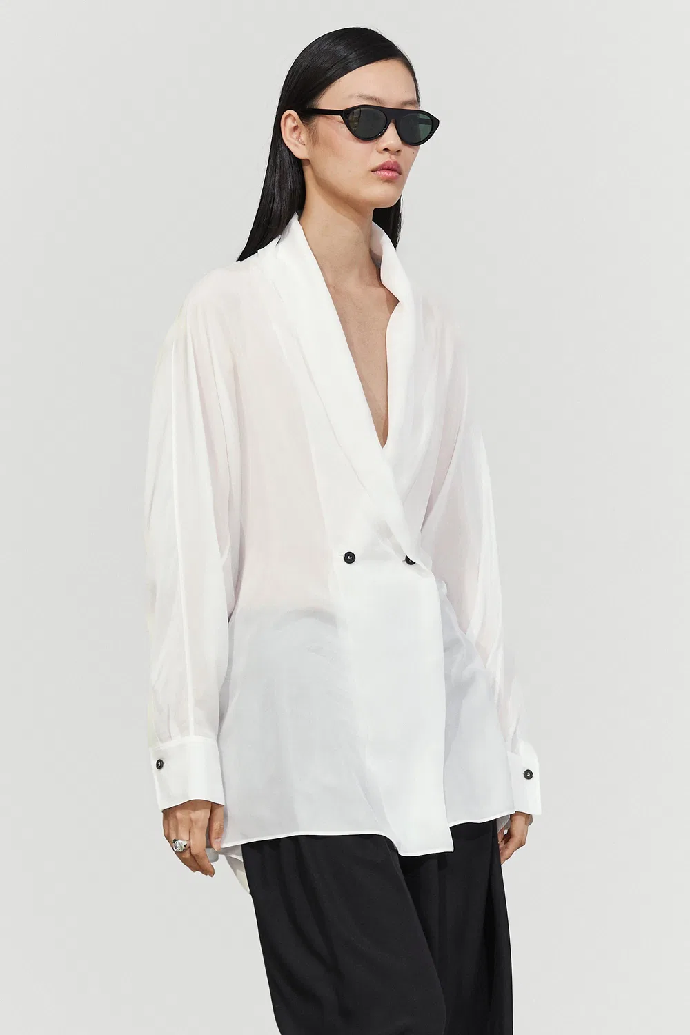 картинка Кимоно Massimo Dutti, в стиле смокинга из 100% шелка, кремовый от магазина Одежда+
