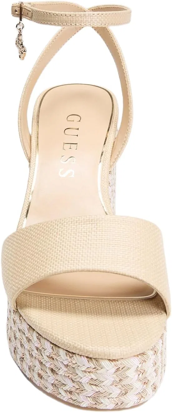 картинка Босоножки на платформе GUESS, Light Natural 110 от магазина Одежда+