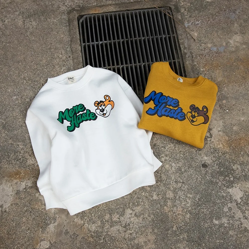 картинка Свитшот с различными графическими принтами Branshes, 02_White_Bear Logo от магазина Одежда+