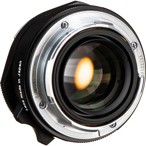 картинка Объектив Voigtlander Nokton Classic 35mm f/1.4 II MC от магазина Одежда+
