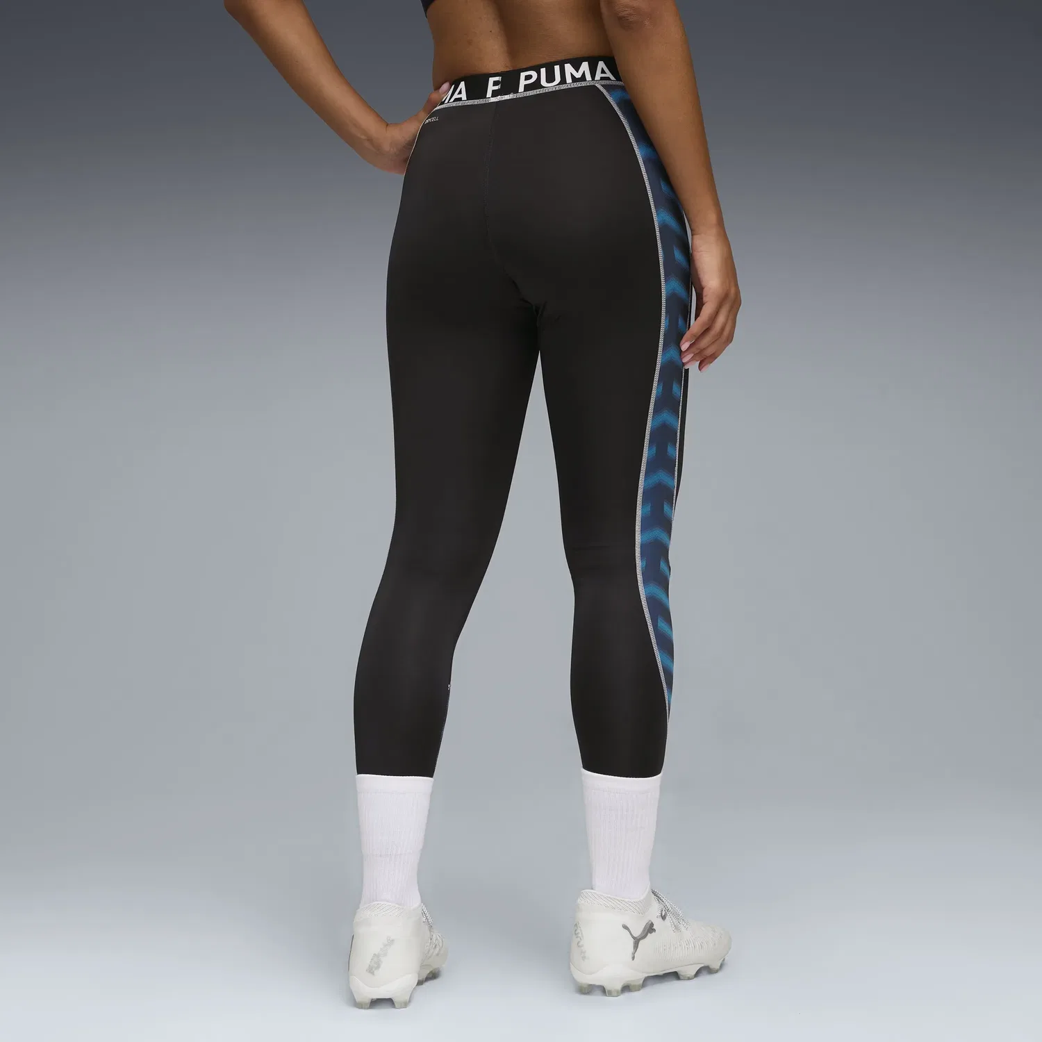 картинка Женские плотные леггинсы Strong Tight Puma, Negro от магазина Одежда+