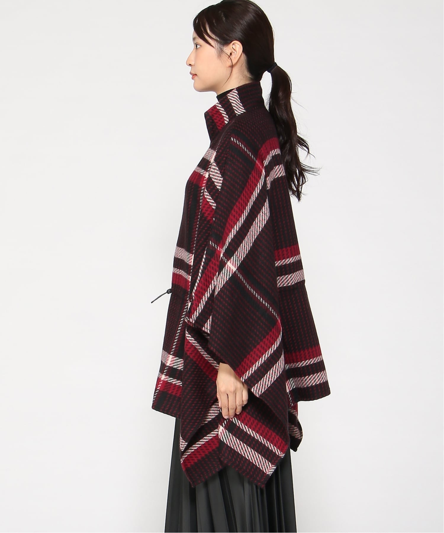 картинка Пончо в клетку «тартан» Desigual, Gray/Black/2000 от магазина Одежда+