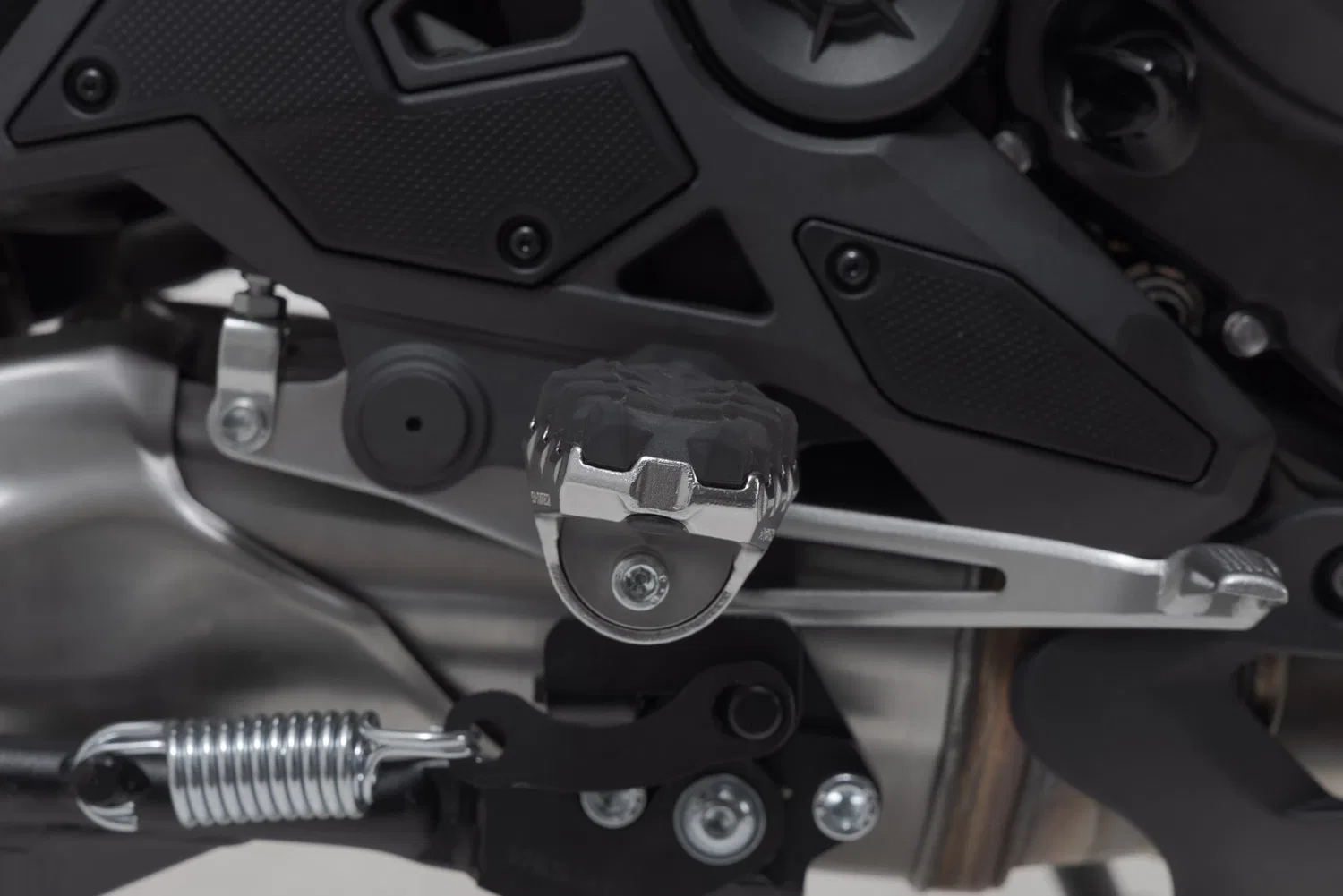 картинка Подножки EVO SW-Motech для Kawasaki от магазина Одежда+
