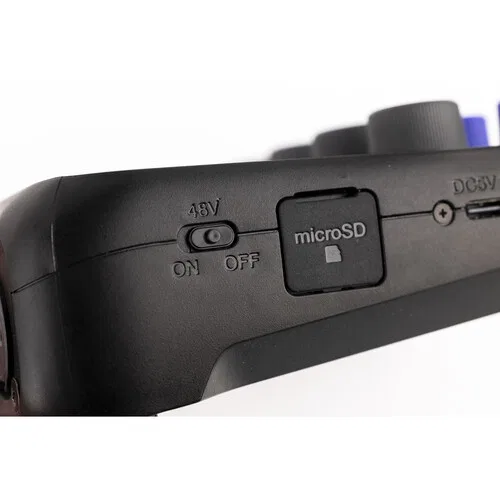 картинка Портативный многоканальный рекордер подкастов Zoom PodTrak P4next от магазина Одежда+