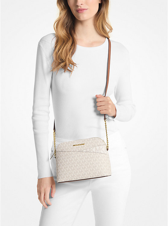 картинка Сумка Michael Kors Jet Set Travel Dome, белая от магазина Одежда+