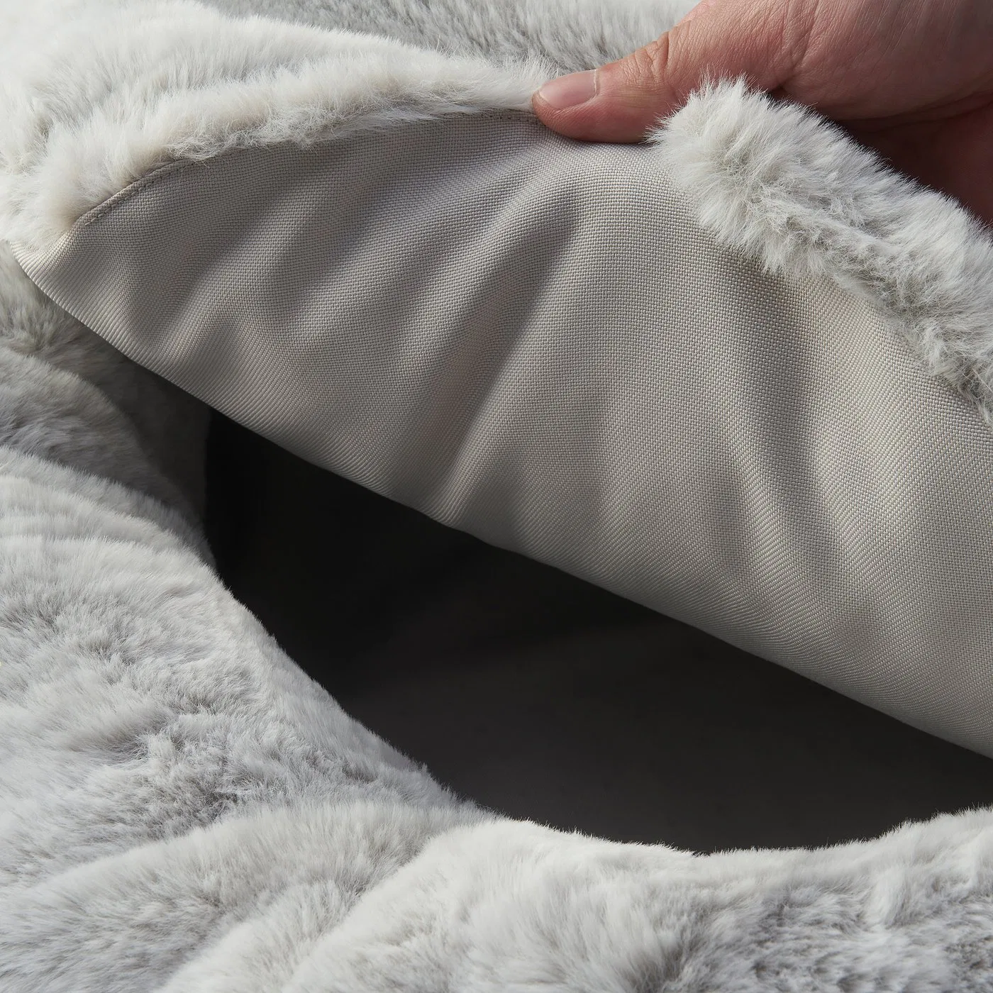 картинка UTSÅDD IKEA Лежанка для животных, светло-серая, размер M от магазина Одежда+