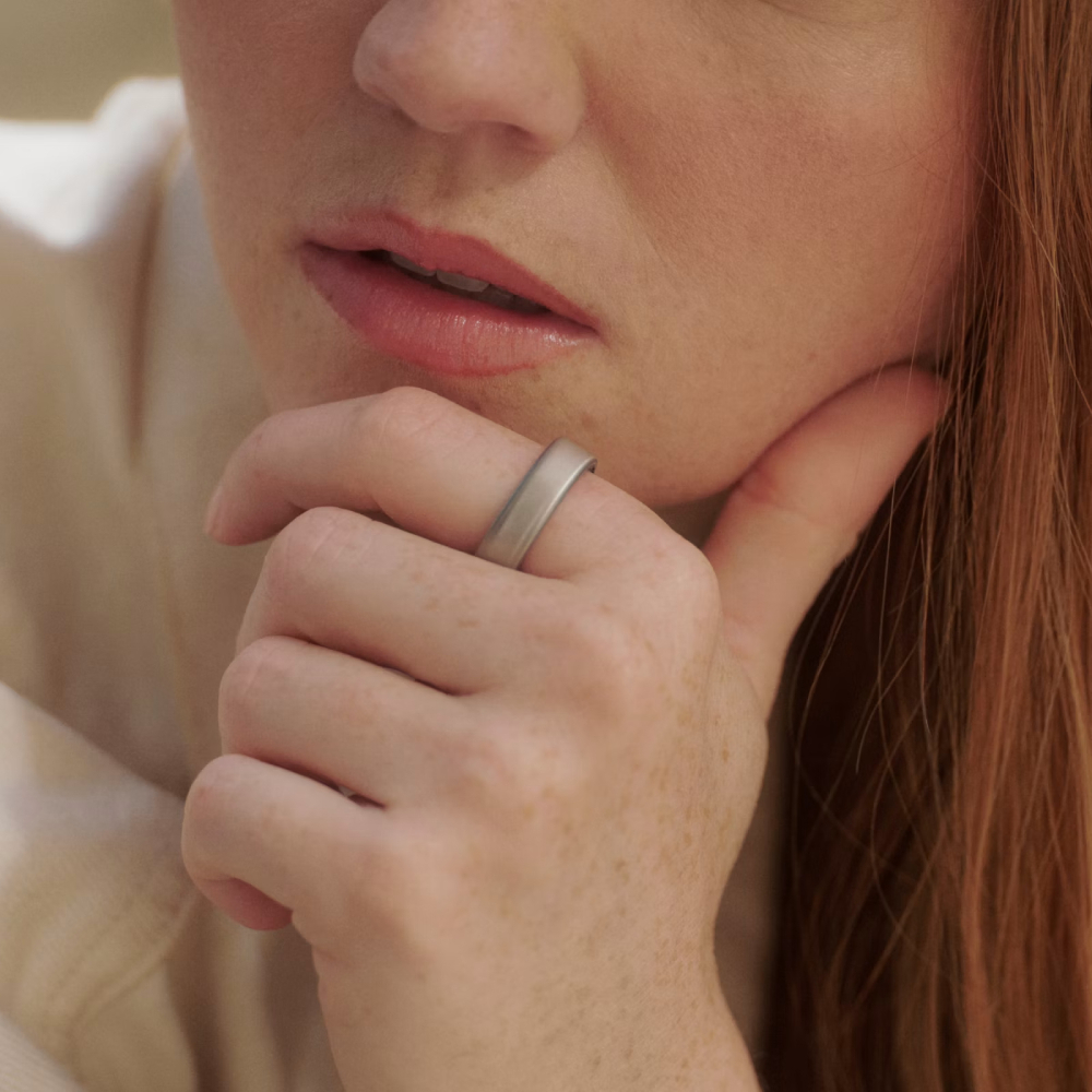 картинка Умное кольцо Oura Ring 5, US 10, Brushed Silver от магазина Одежда+