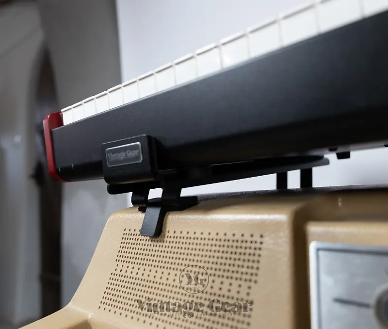 картинка Стекеры для пианино Wurlitzer серии 200 от магазина Одежда+