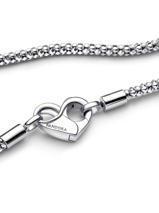 картинка Ожерелье Pandora Moments Studded Chain Necklace, стерлинговое серебро от магазина Одежда+