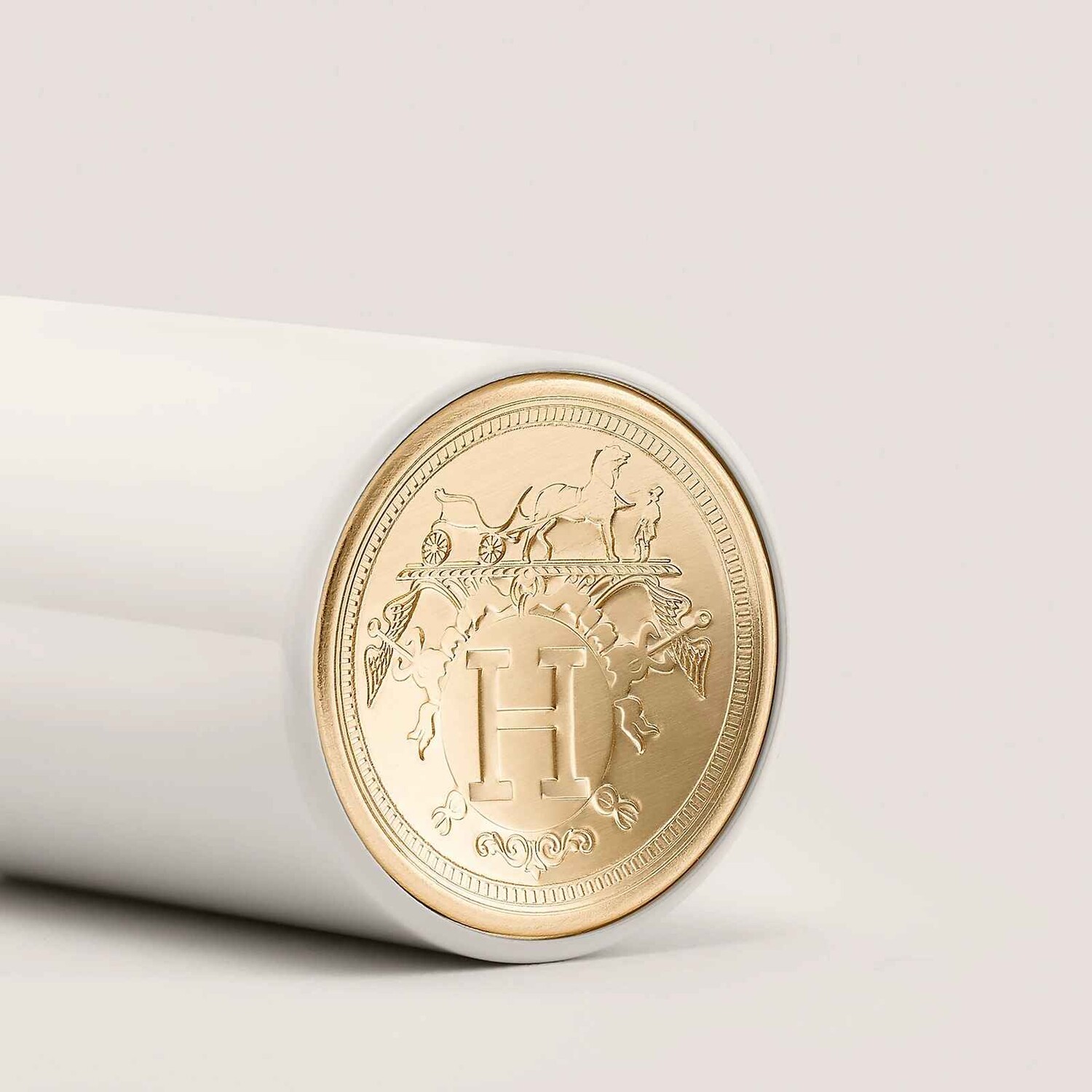 картинка Губная помада Hermes Rose, оттенок 27 Rose Confetti от магазина Одежда+