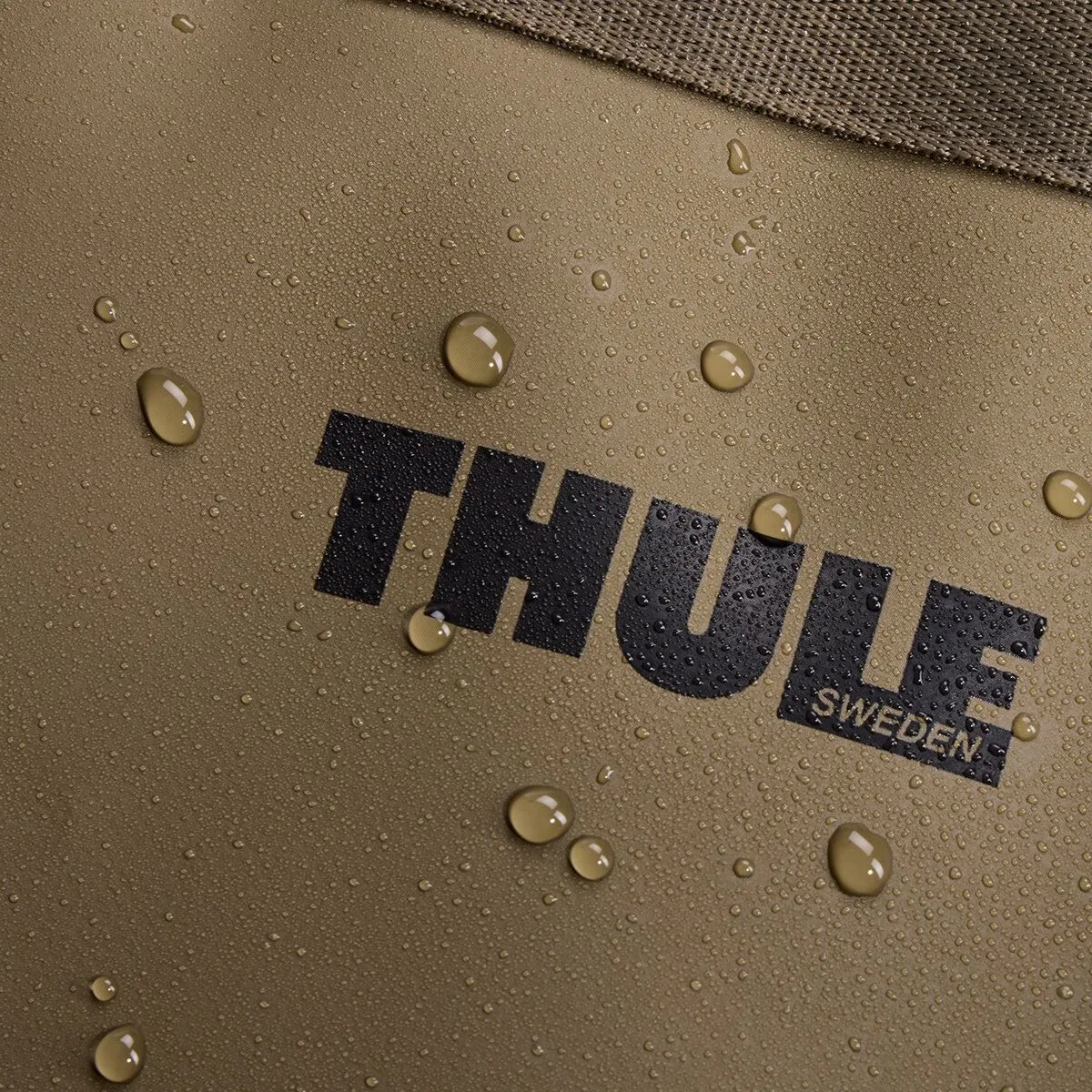 картинка Сумка-органайзер 55L Chasm Thule, Deep Khaki от магазина Одежда+