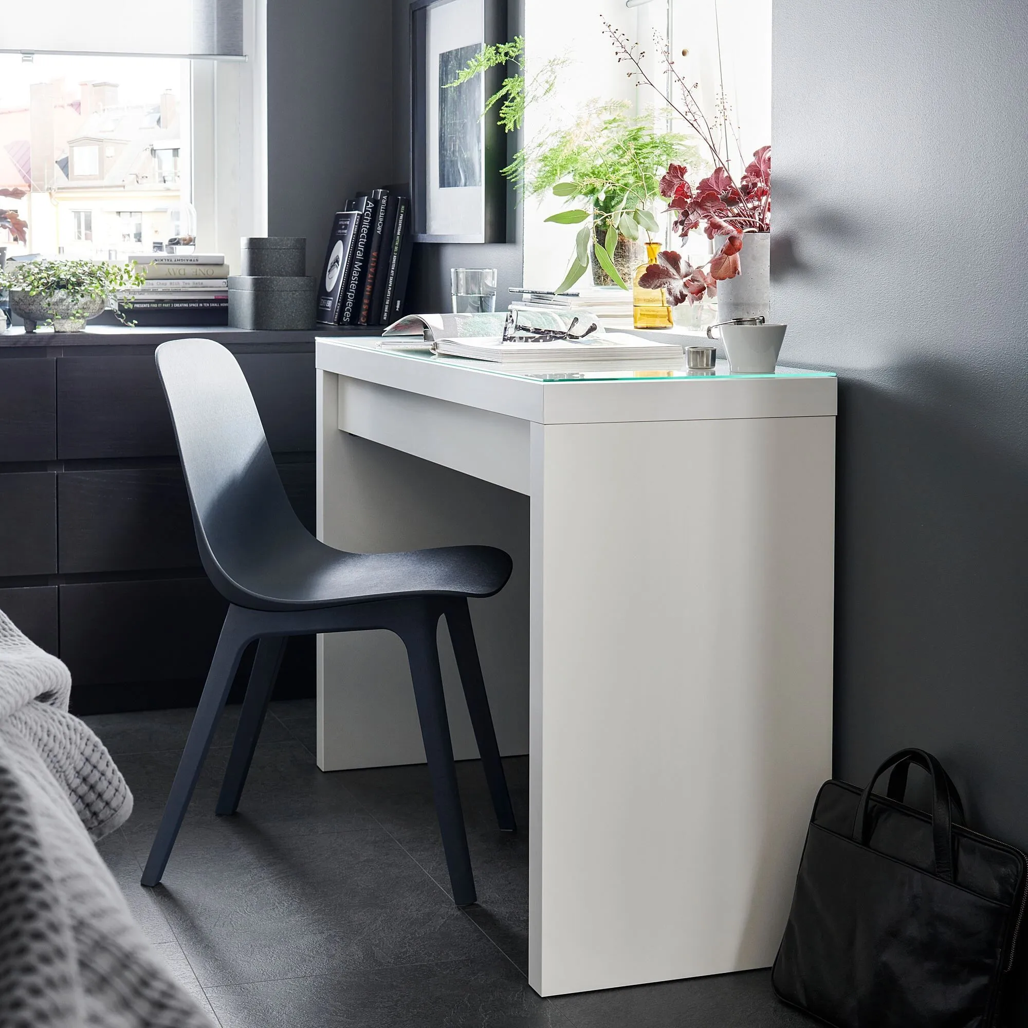 картинка Туалетный столик IKEA Malm, 120x41 см, белый от магазина Одежда+