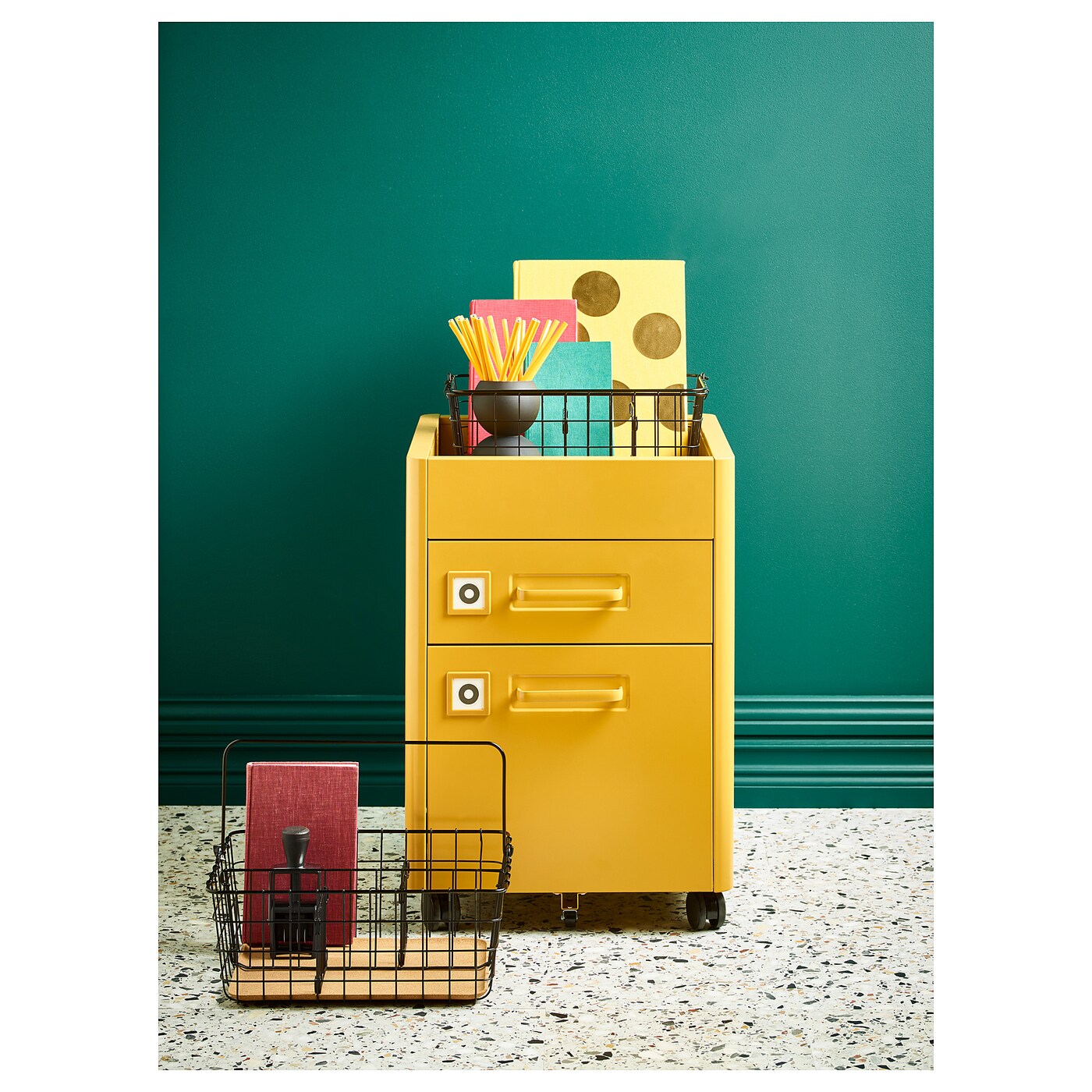 картинка Тумба IKEA Idаsen, 42х61 см, золотисто-коричневый от магазина Одежда+