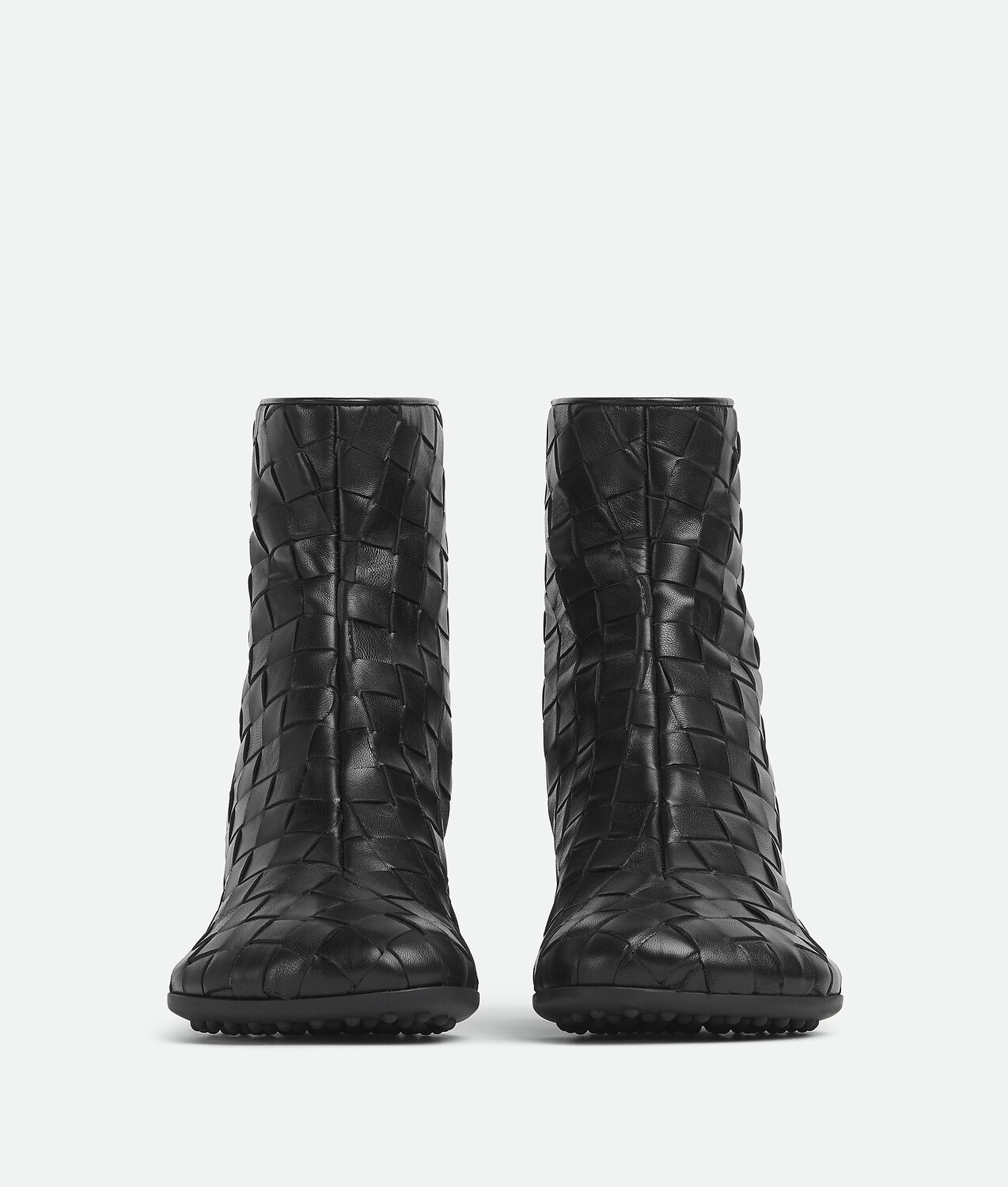 картинка Ботинки Atomic Bottega Veneta, черный от магазина Одежда+