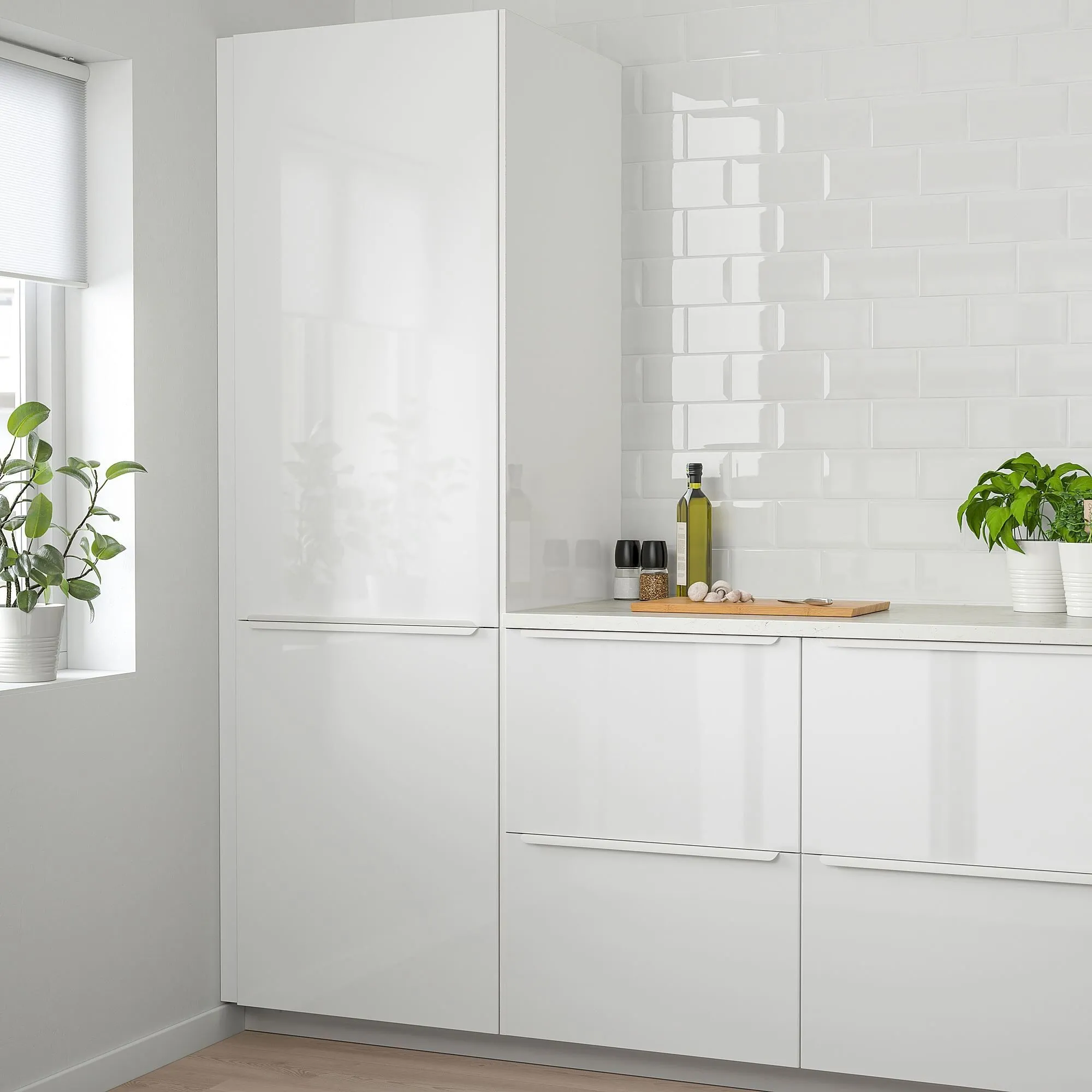 картинка Дверь, глянцевый белый, 40x80 см, RINGHULT IKEA от магазина Одежда+