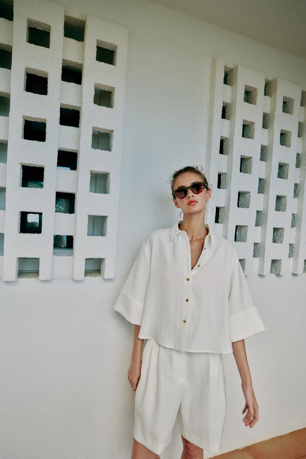 картинка Рубашка Zara Short With Wide Sleeves, белый от магазина Одежда+
