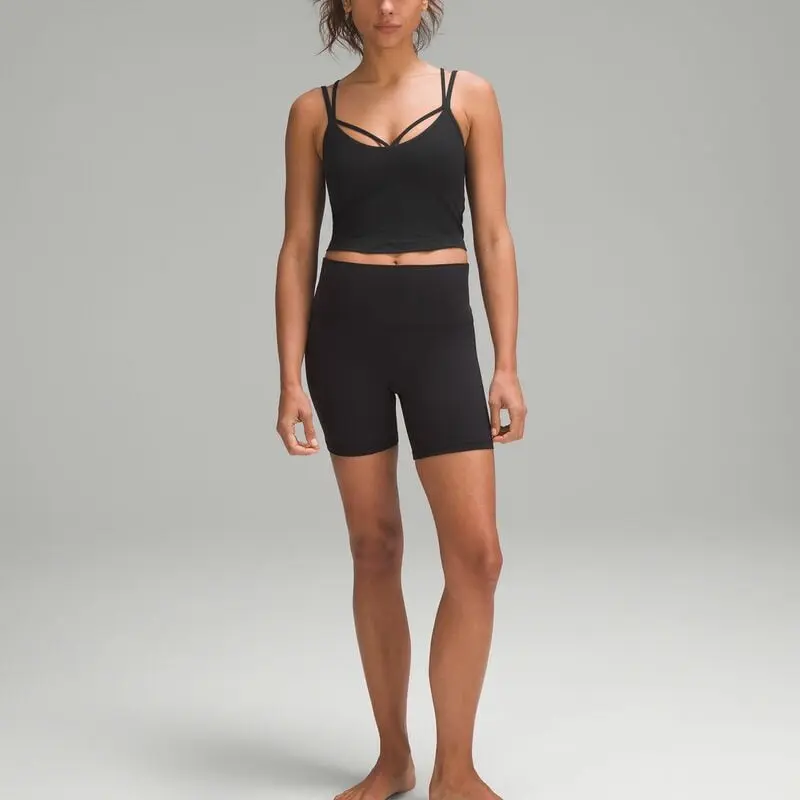 картинка Футболка Align Lululemon, черная от магазина Одежда+