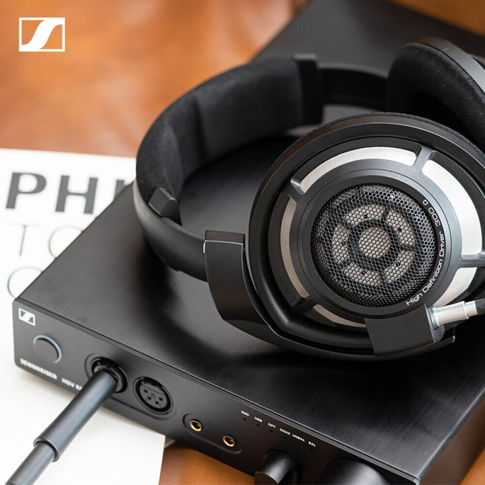 картинка Цифровой усилитель Sennheiser HDV820 HIFI для наушников, черный от магазина Одежда+
