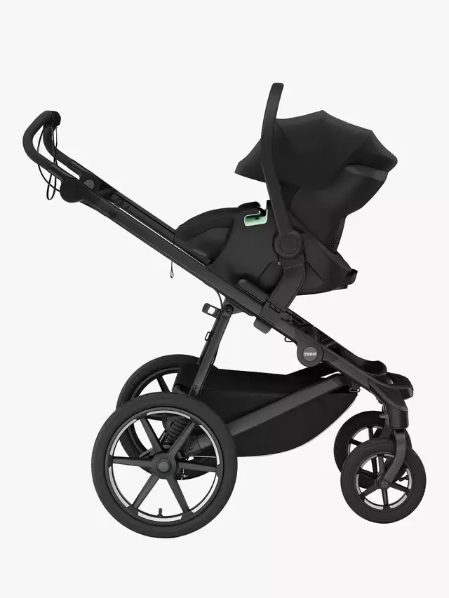 картинка Детское автокресло Maple, черное Thule от магазина Одежда+