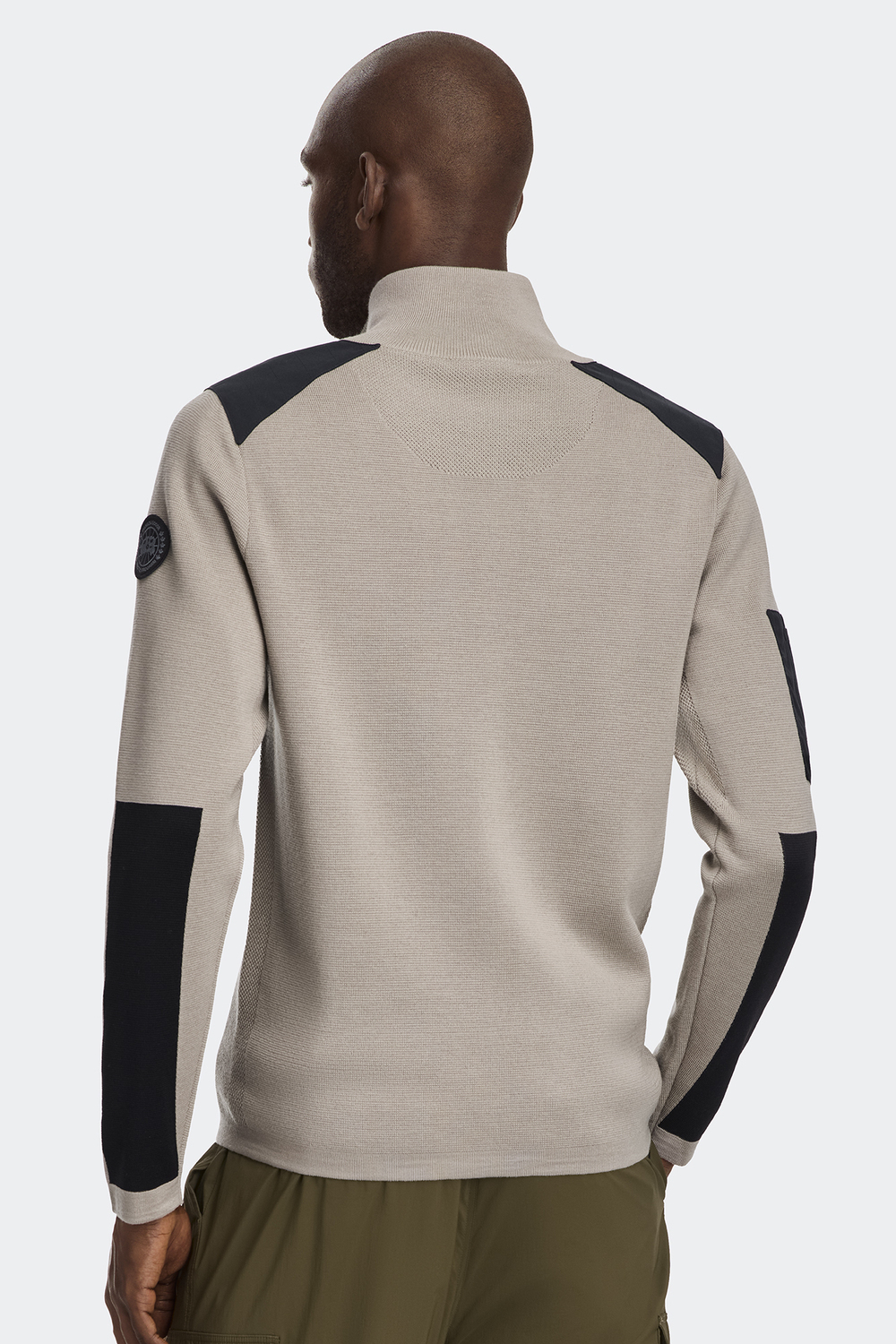 картинка Свитер Canada Goose Stormont ¼ Zip Black Label, Limestone от магазина Одежда+