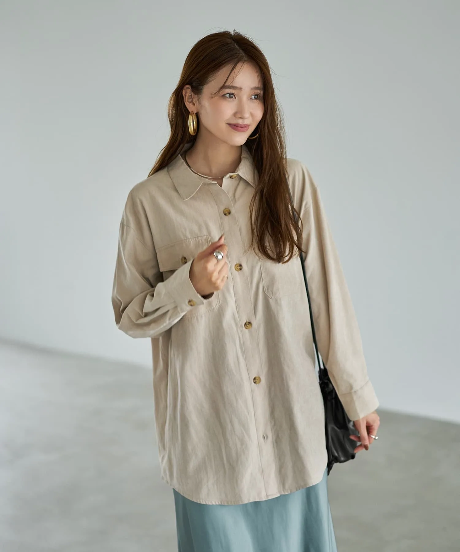 картинка Персиковая твиловая рубашка оверсайз Style Deli, Light beige от магазина Одежда+