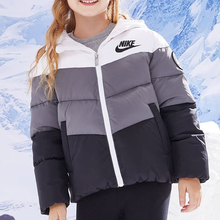 картинка Детский пуховик Nike, цвет White от магазина Одежда+