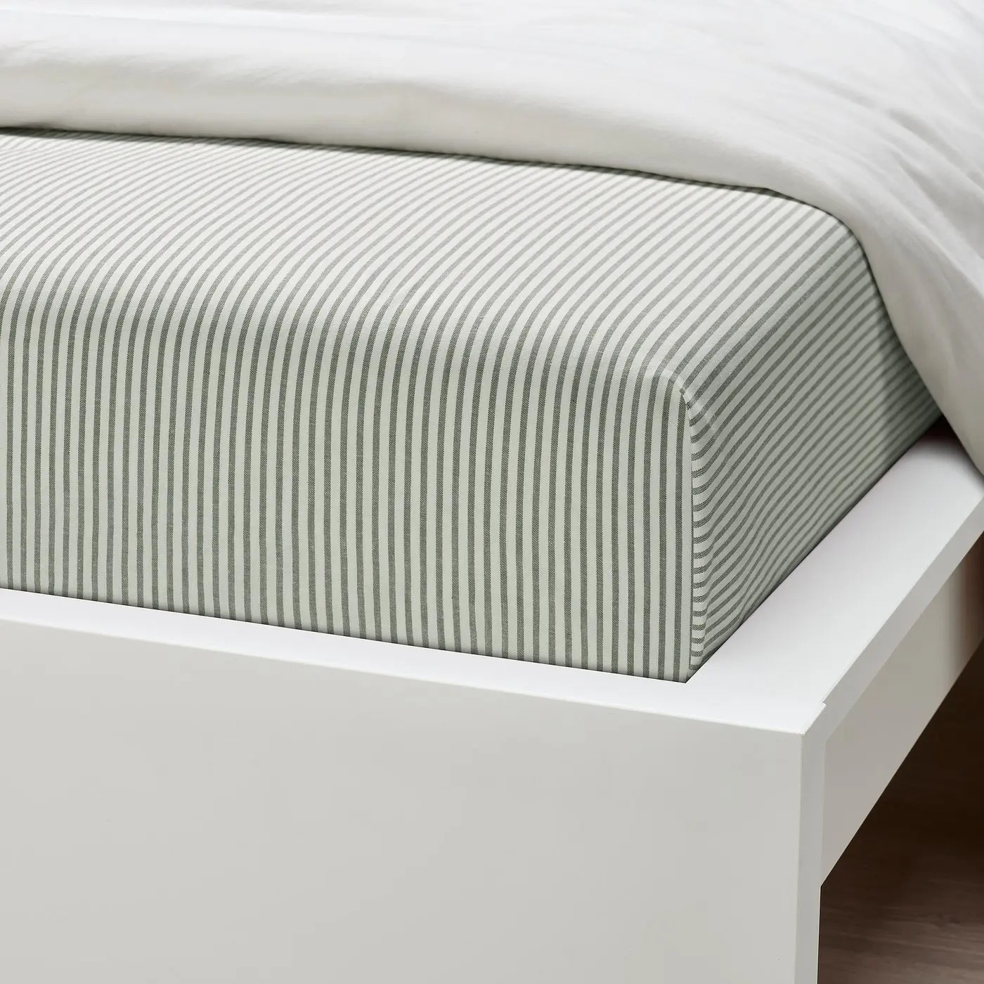 картинка Простыня Ikea Solfibbla, 240x260 см, белый/зеленый от магазина Одежда+