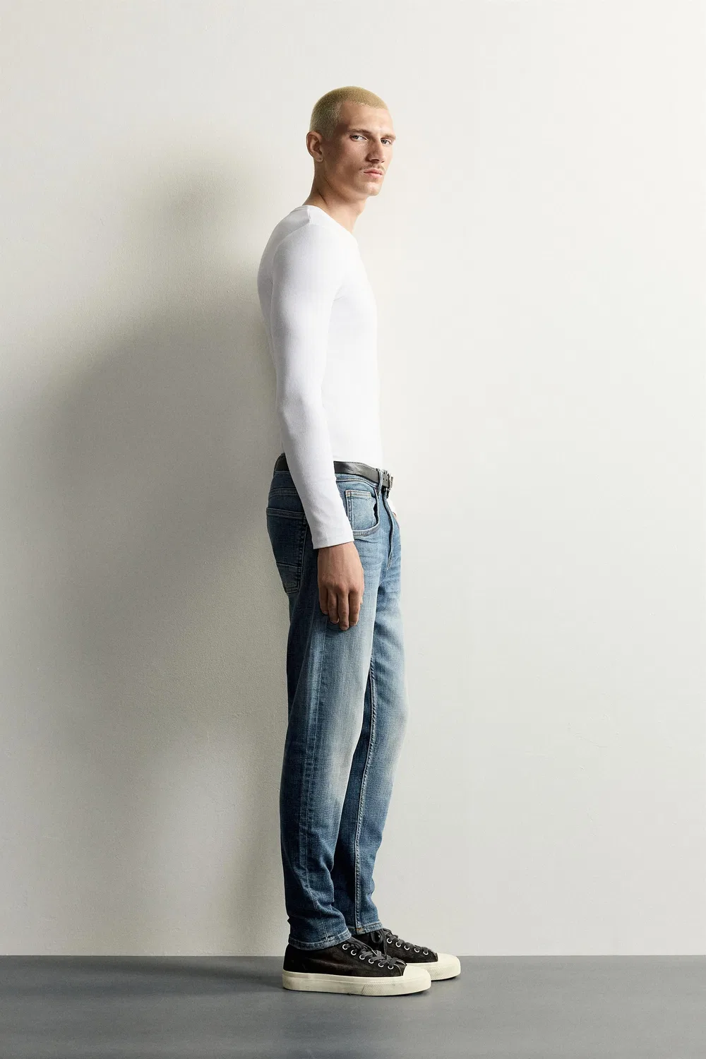 картинка Узкие джинсы ZARA, Mid-blue от магазина Одежда+