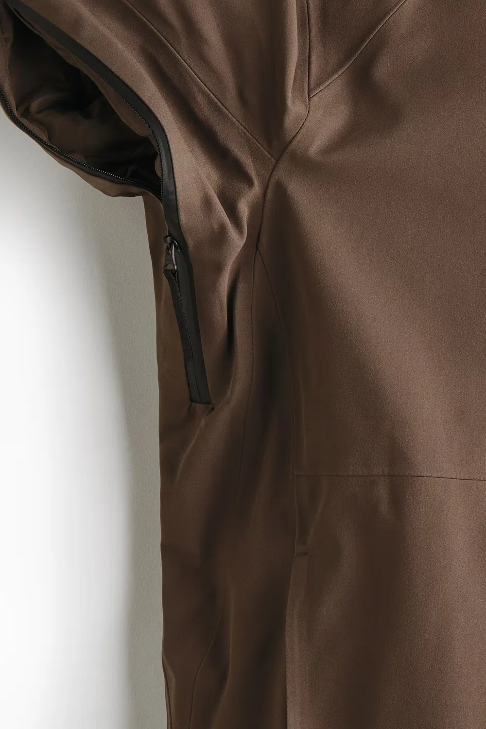картинка Лыжная куртка с технологией Stormmove H&M, Braun от магазина Одежда+