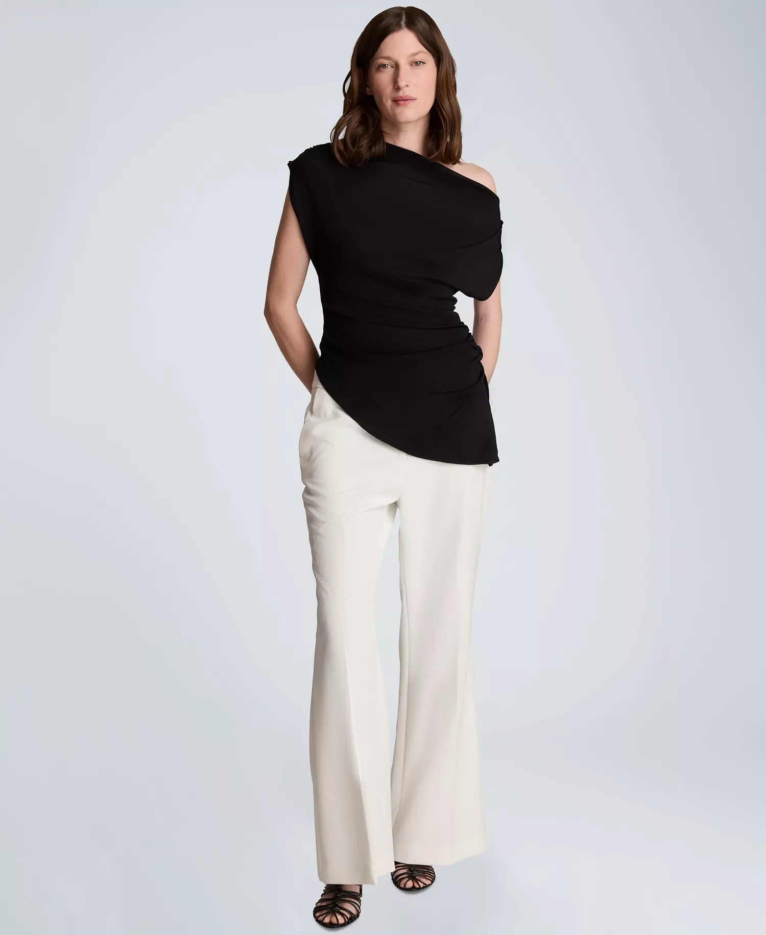 картинка Топ Kenneth Cole Asymmetrical Drape Short-Sleeve, черный от магазина Одежда+
