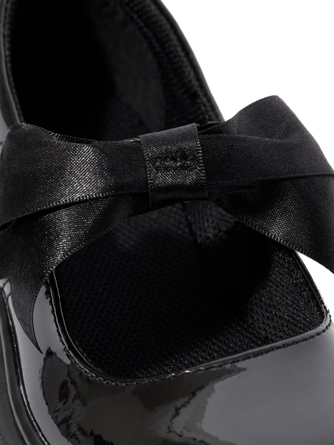картинка Туфли Мэри Джейн Dr. Martens Maccy II J, черный от магазина Одежда+