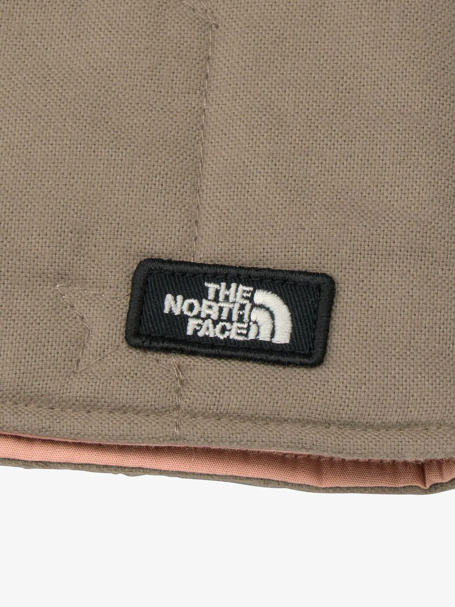 картинка Стеганый жилет Детский The North Face, Graphite Gray от магазина Одежда+