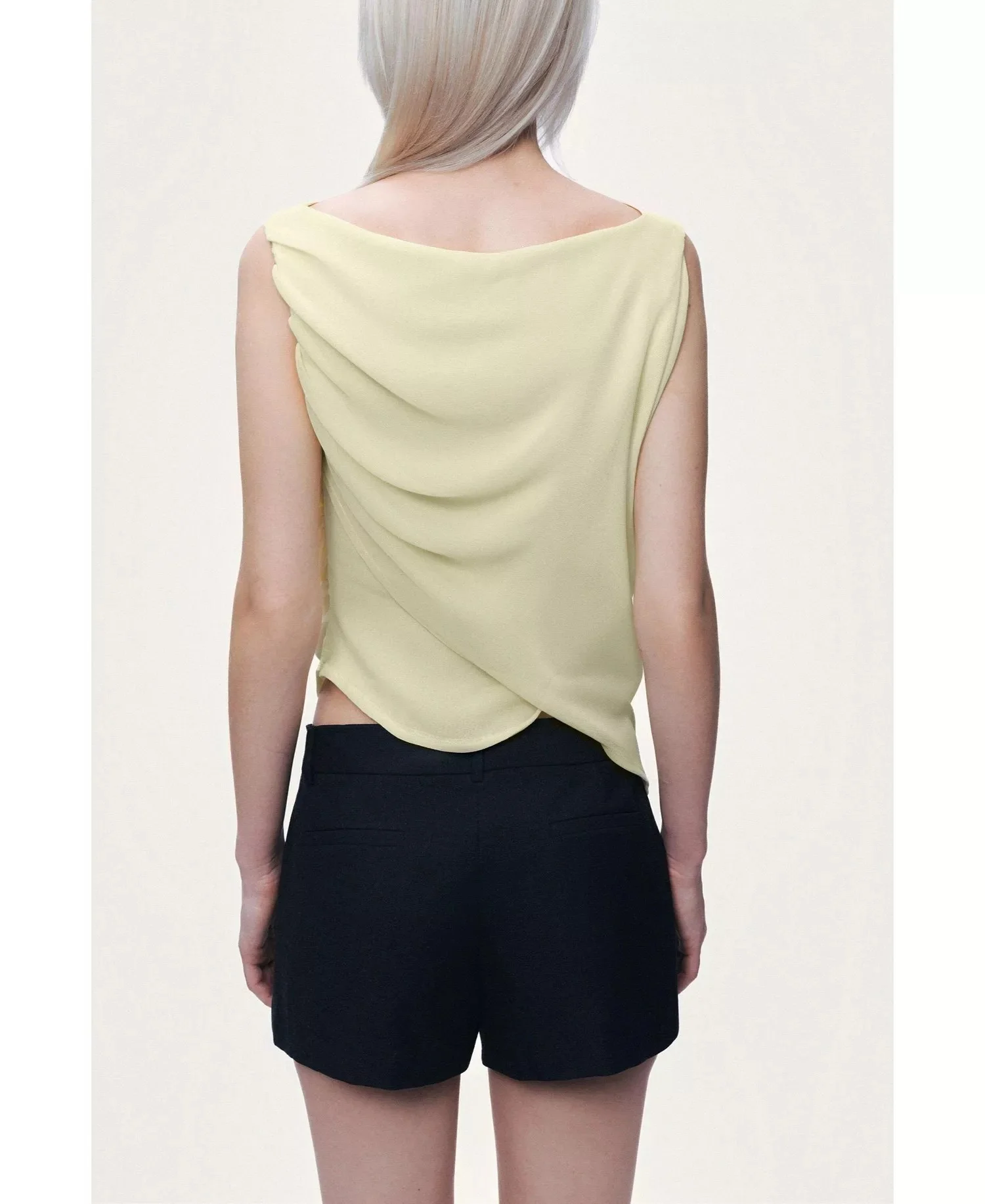 картинка Блуза NOCTURNE Draped Sleeveless, желтый от магазина Одежда+