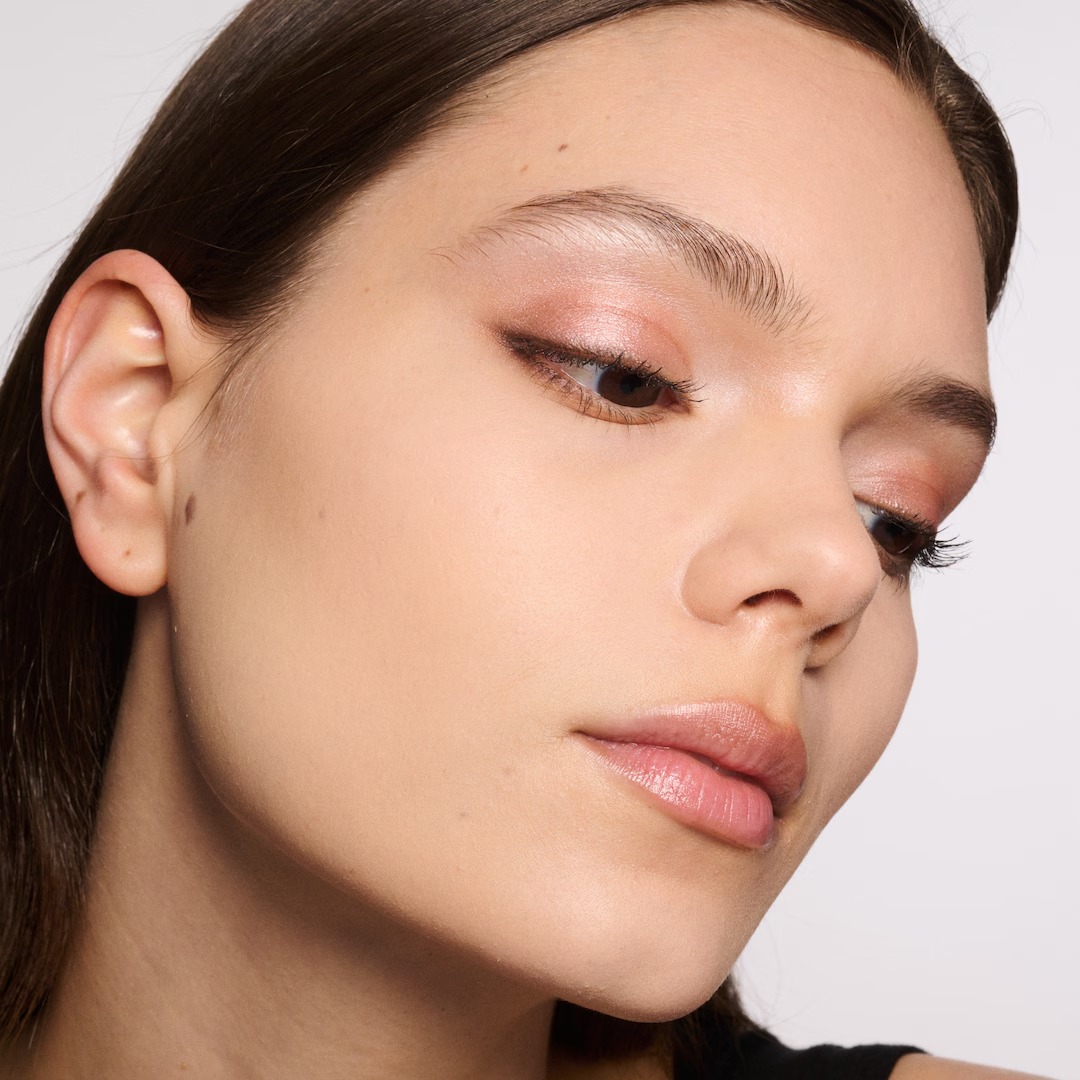 картинка Пудра MAC Mineralize Skinfinish Natural, medium, 10 гр от магазина Одежда+