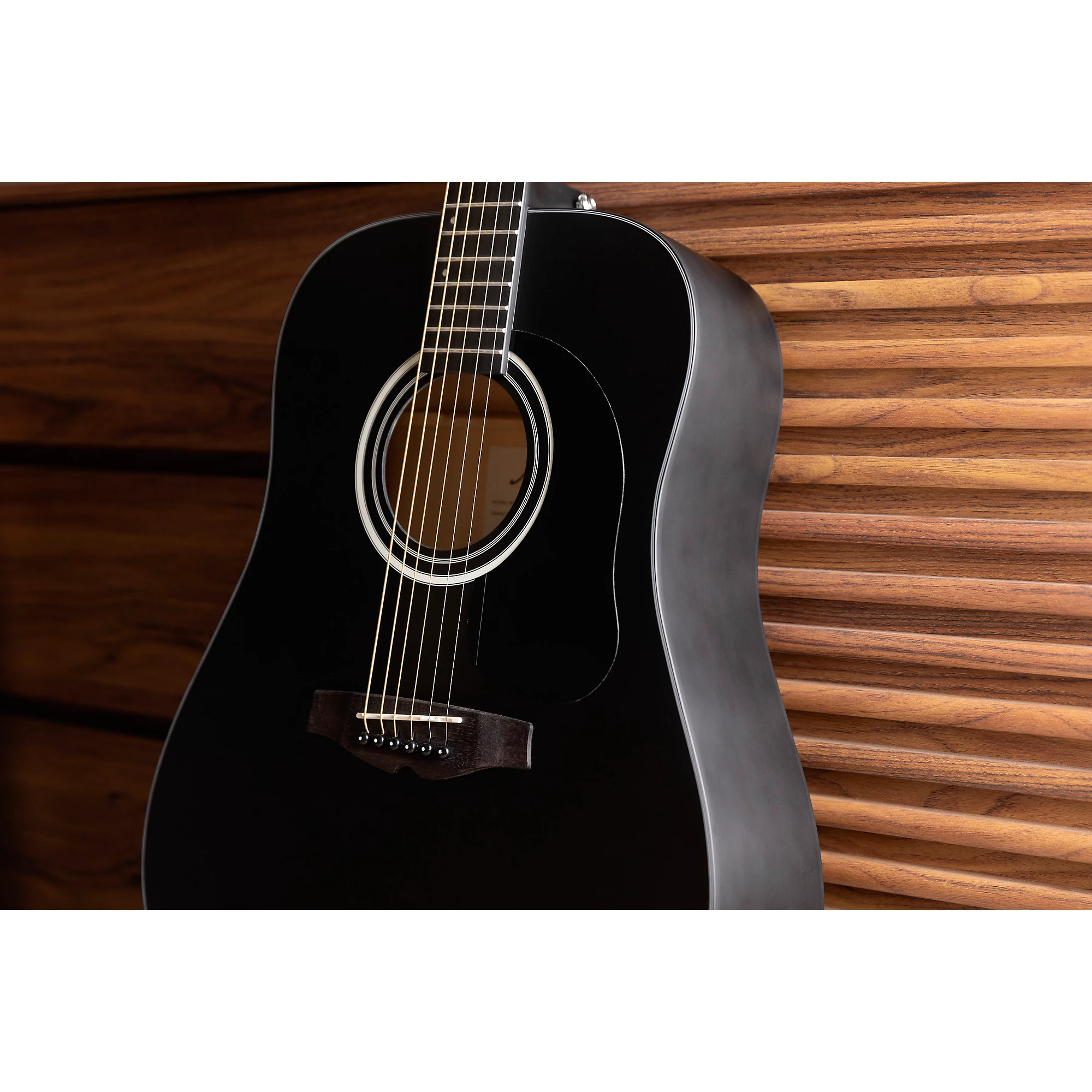 картинка Акустическая гитара Mitchell Launch D100 Dreadnought, черная от магазина Одежда+