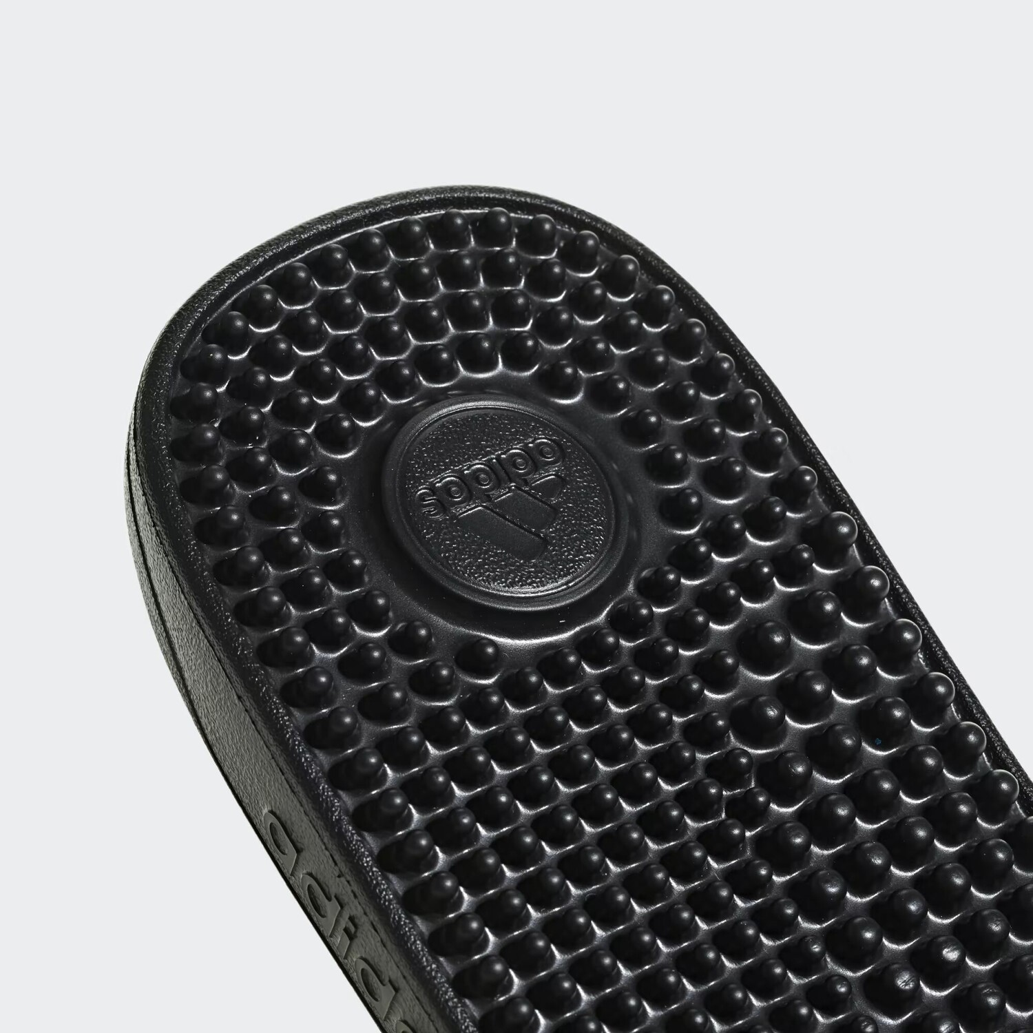 картинка Шлепанцы adidas Adissage от магазина Одежда+